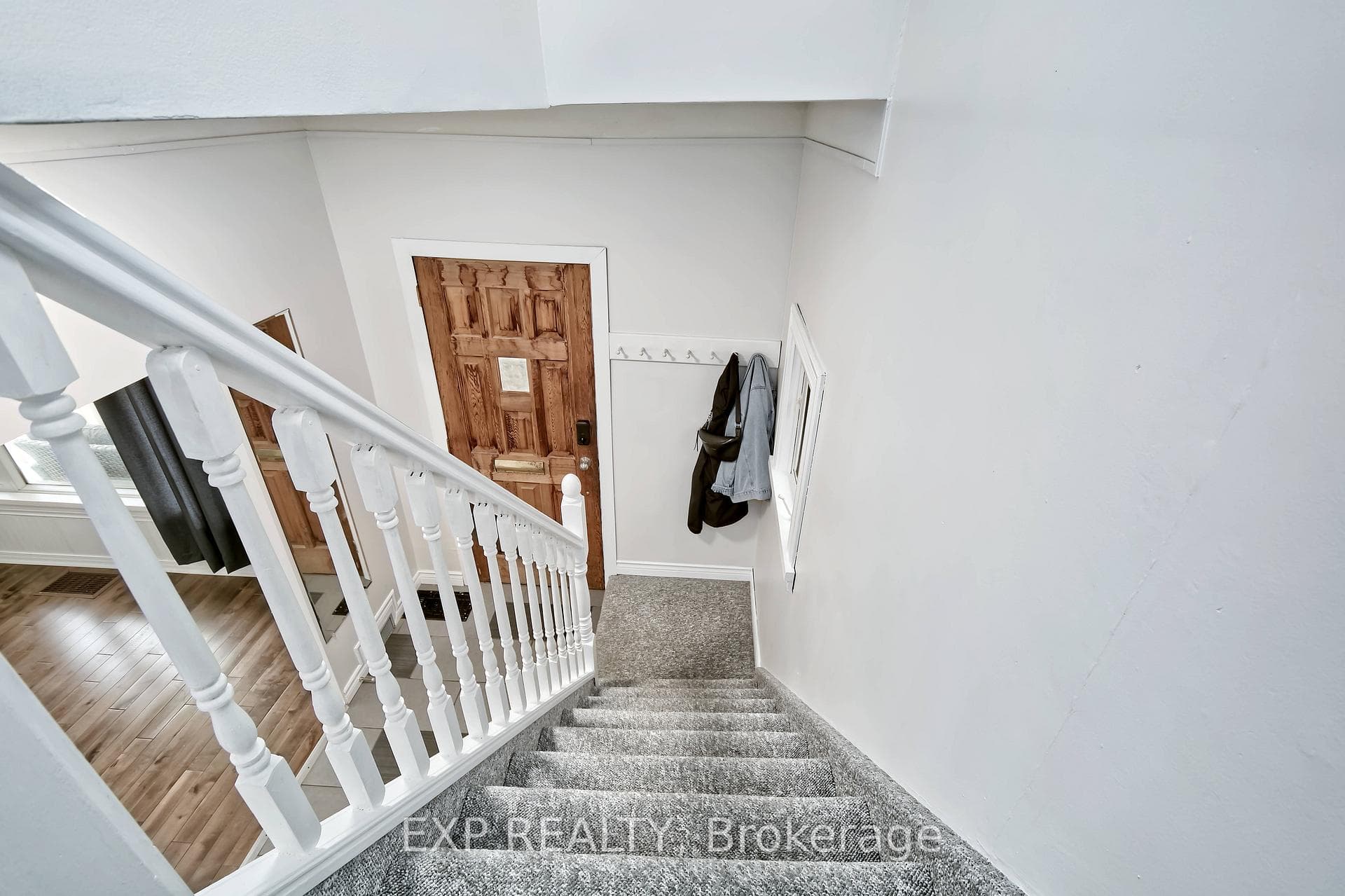 49 Euclid Avenue photo 20