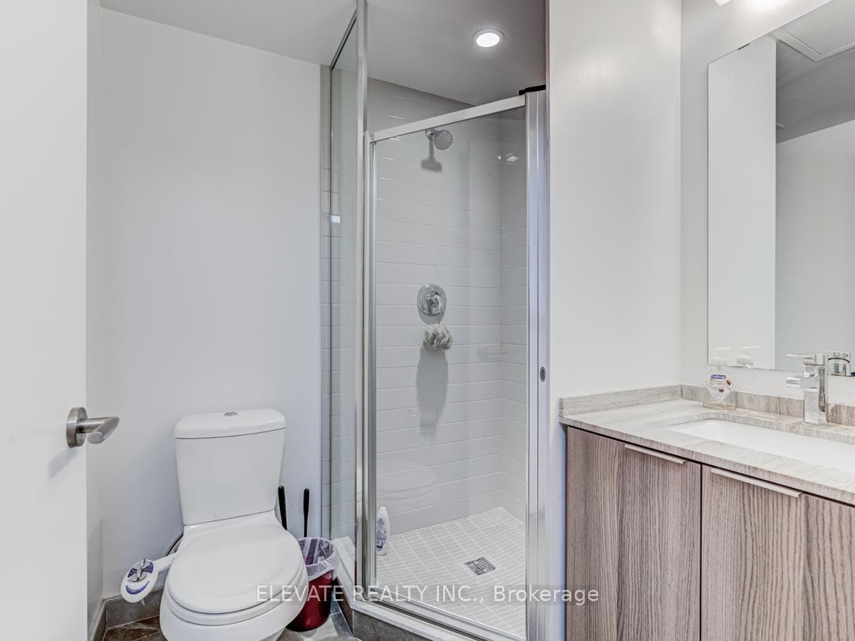 11 Wellesley Street Unit 2702 photo 17