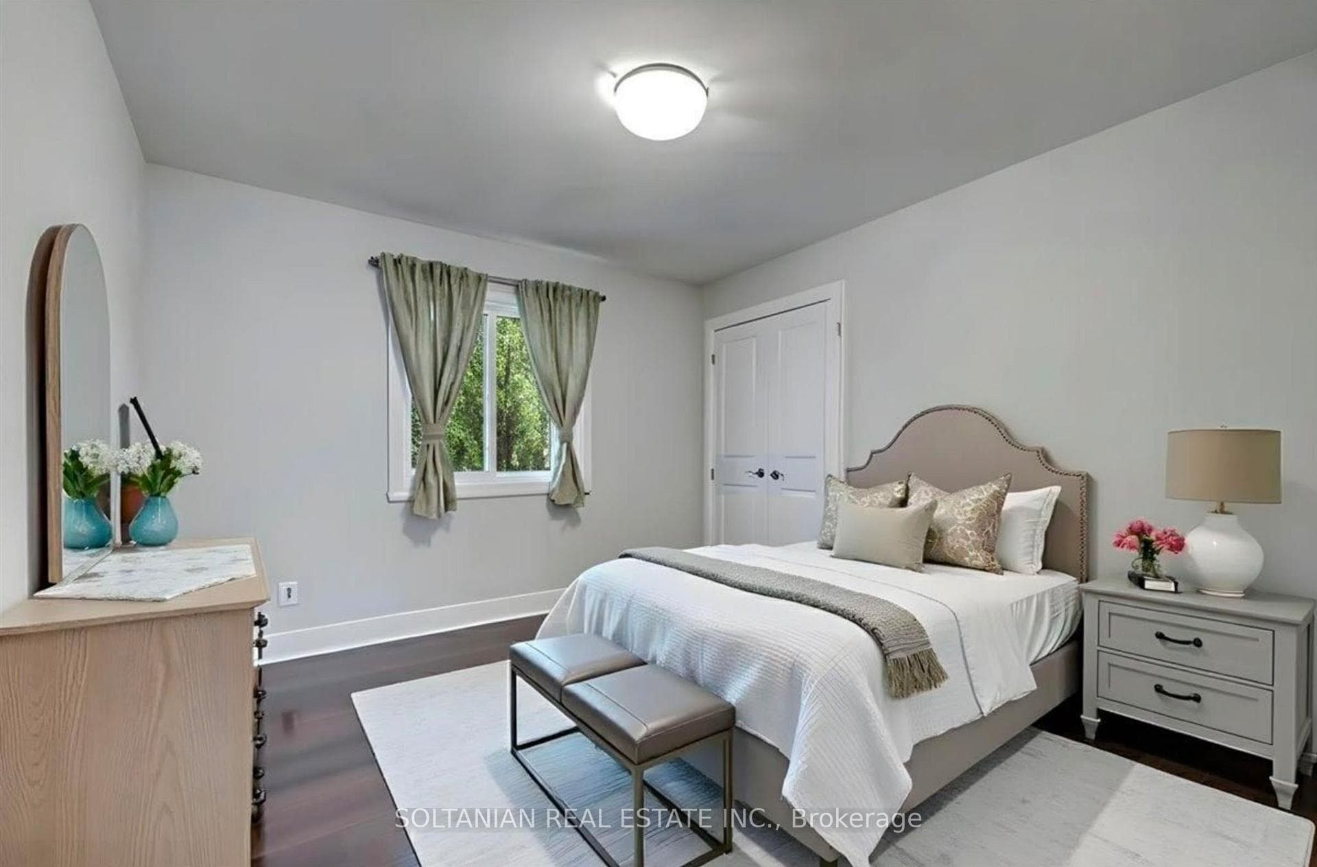 90 Grandview Avenue photo 12