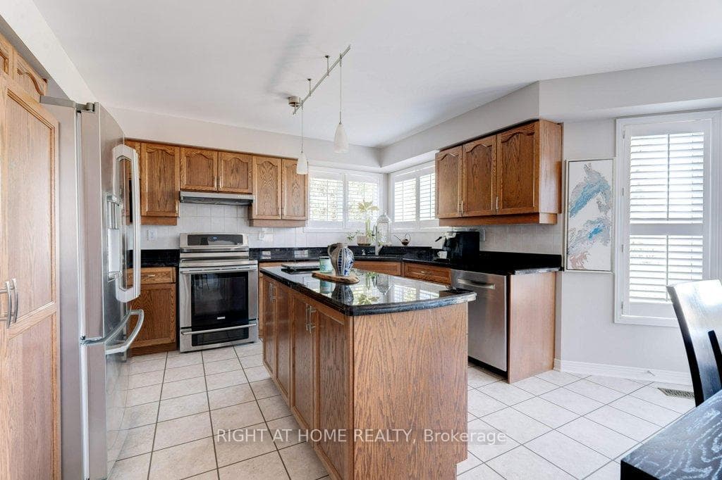 2109 Berwick Drive photo 16