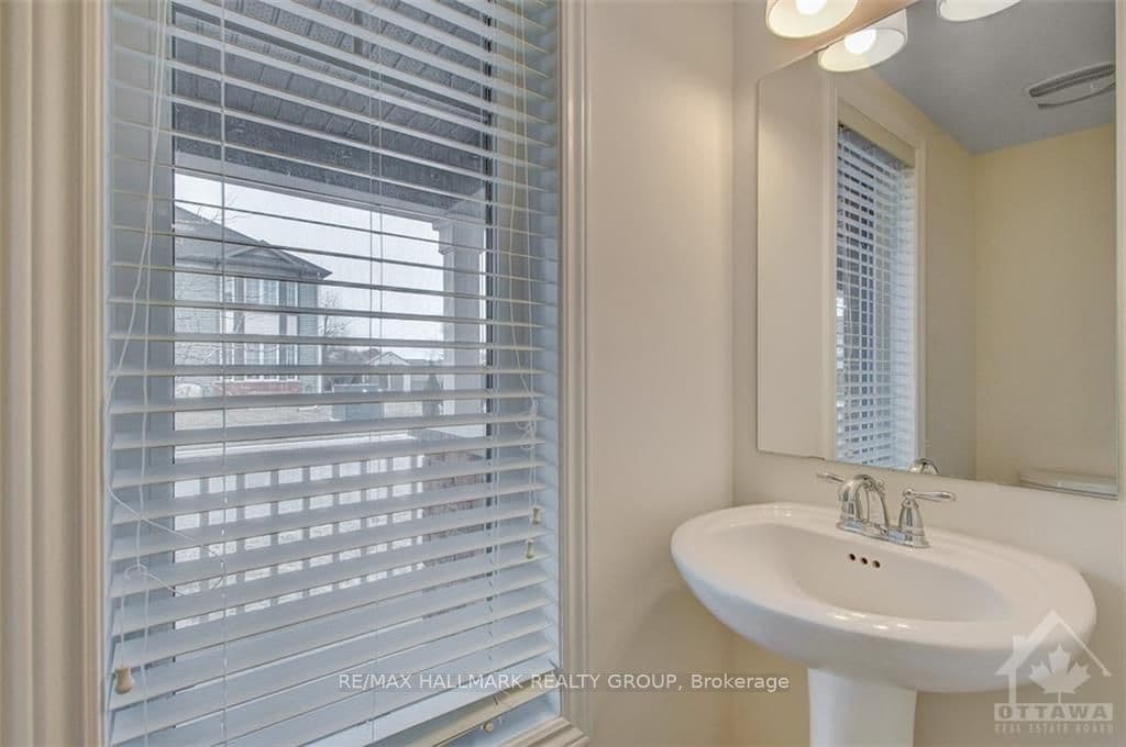755 MALOJA Way photo 17