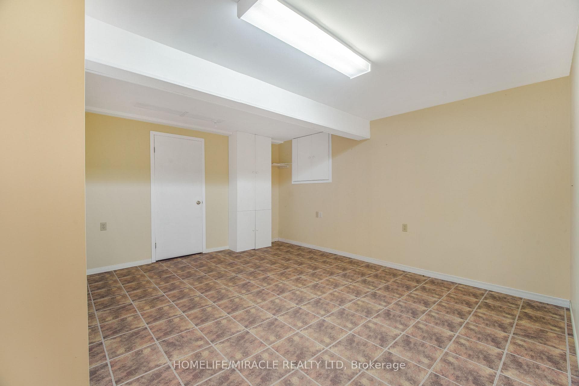 23 Millpond Place photo 40
