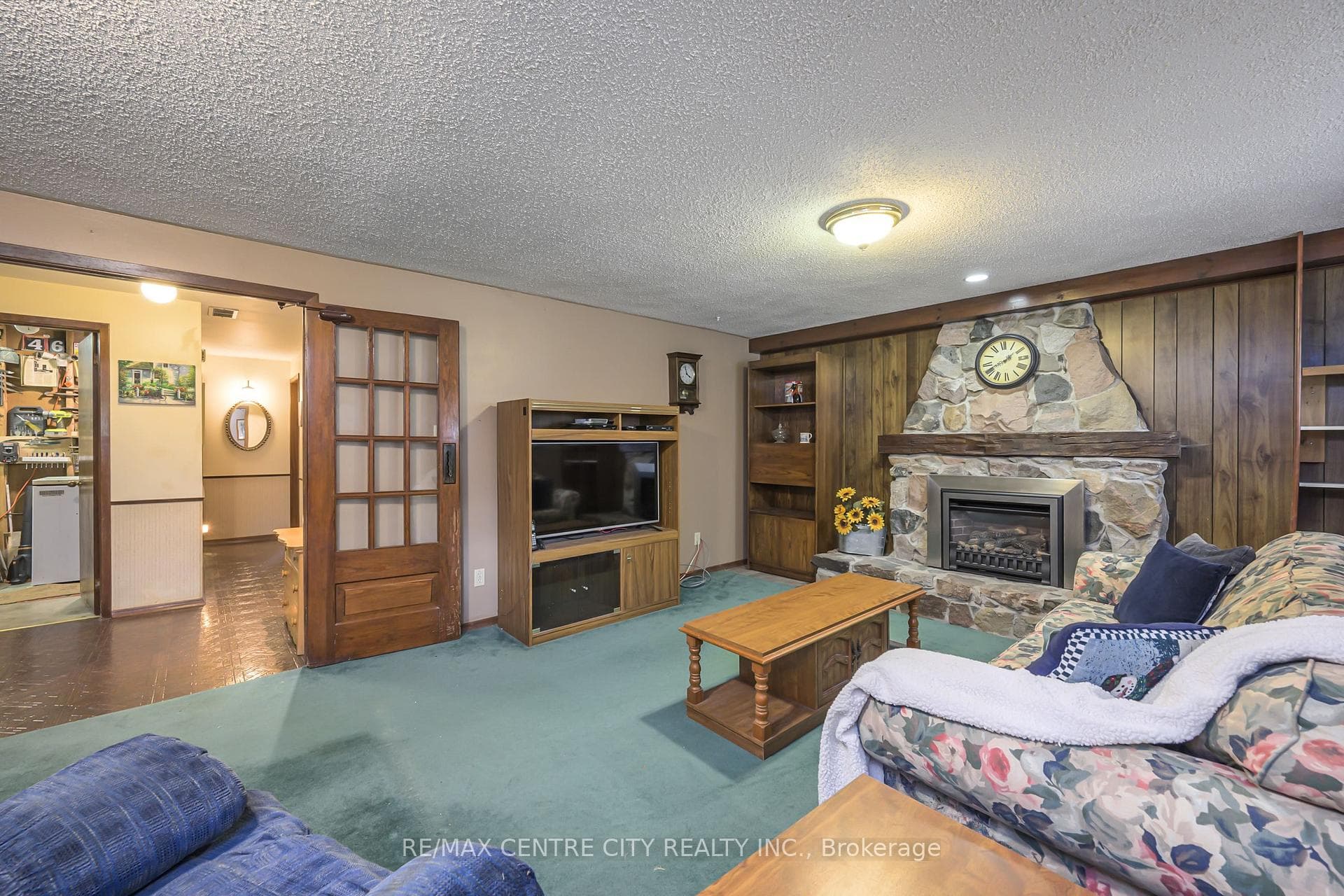 146 Union Avenue photo 26