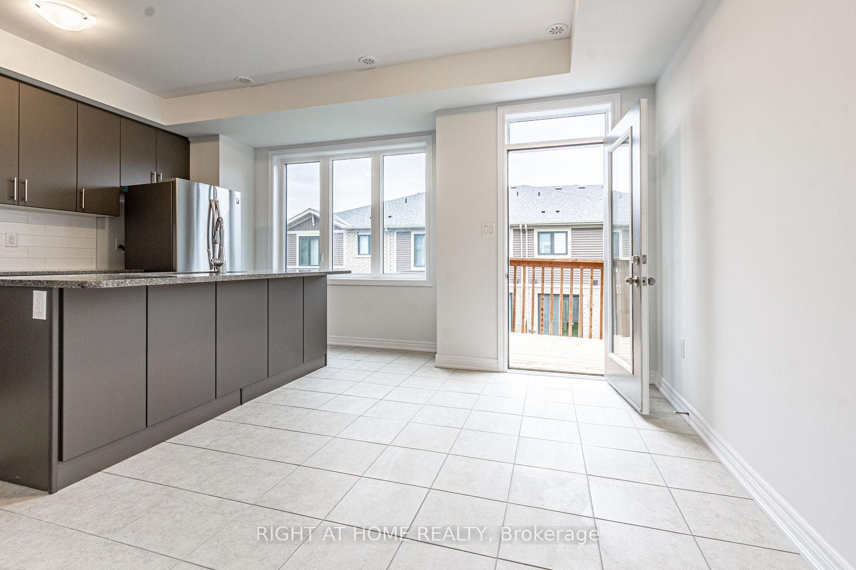 59 Hibiscus Lane photo 19