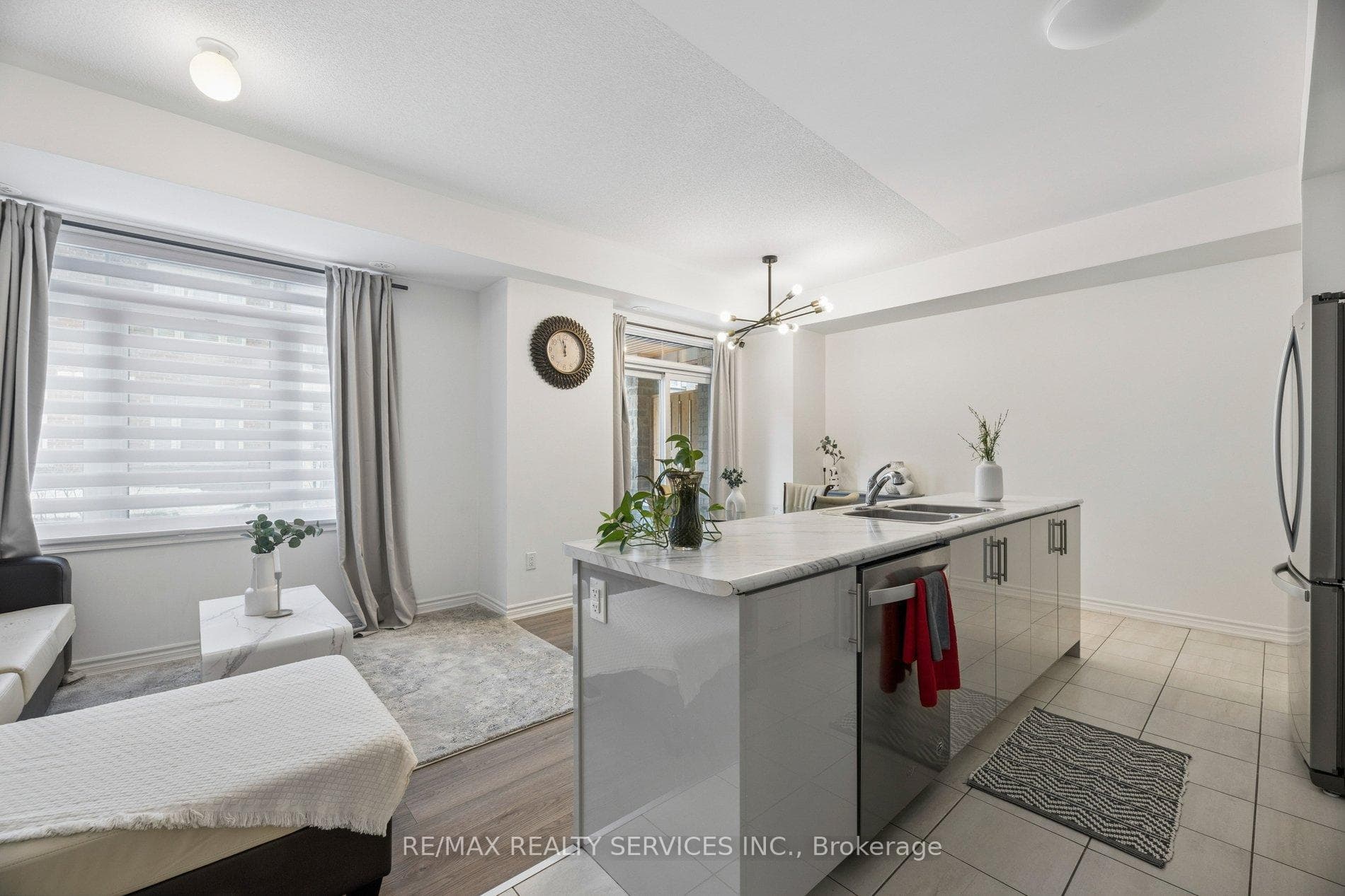 2564 Ladyfern Crossing photo 10
