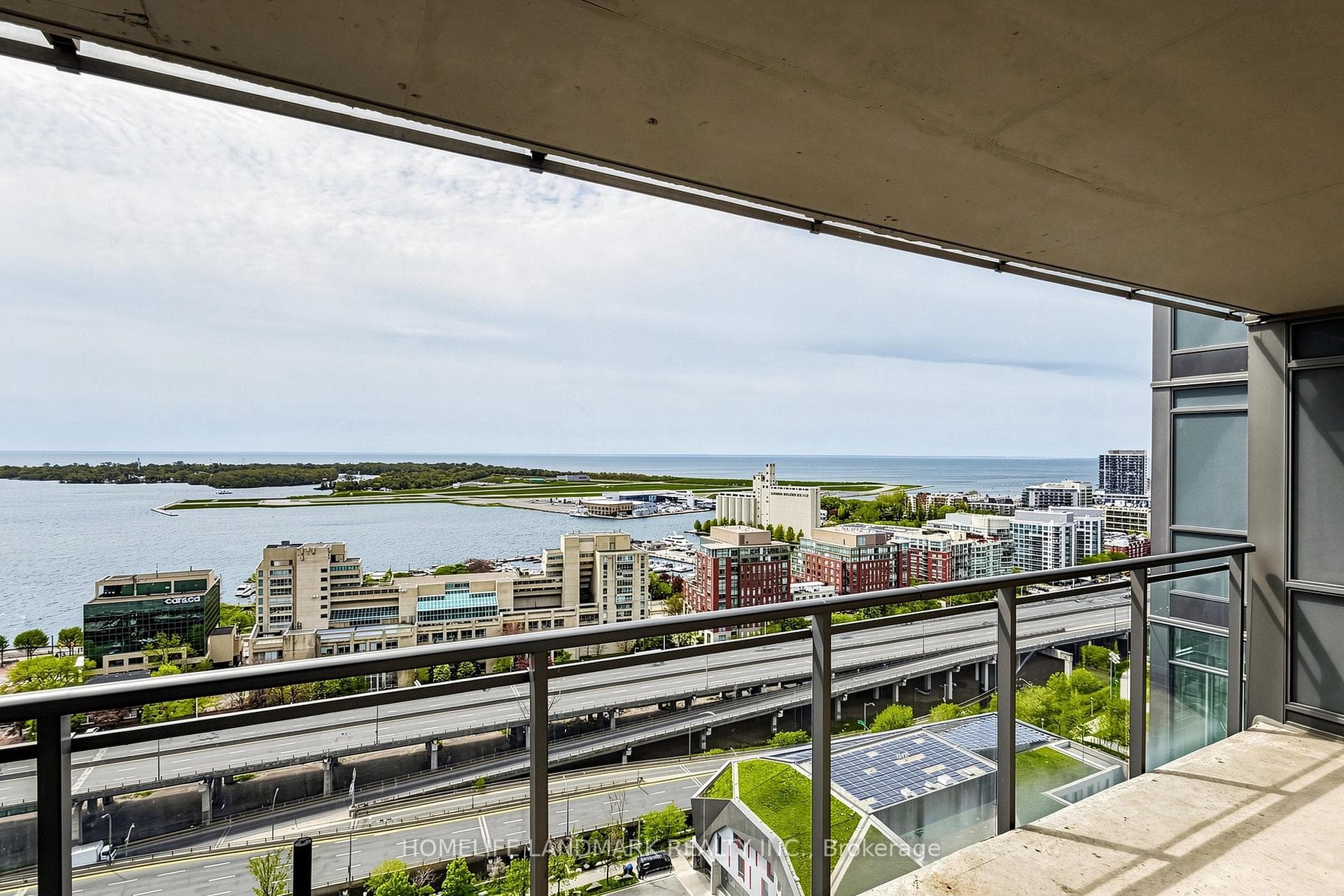 15 Fort York Boulevard Unit 2811 photo 23