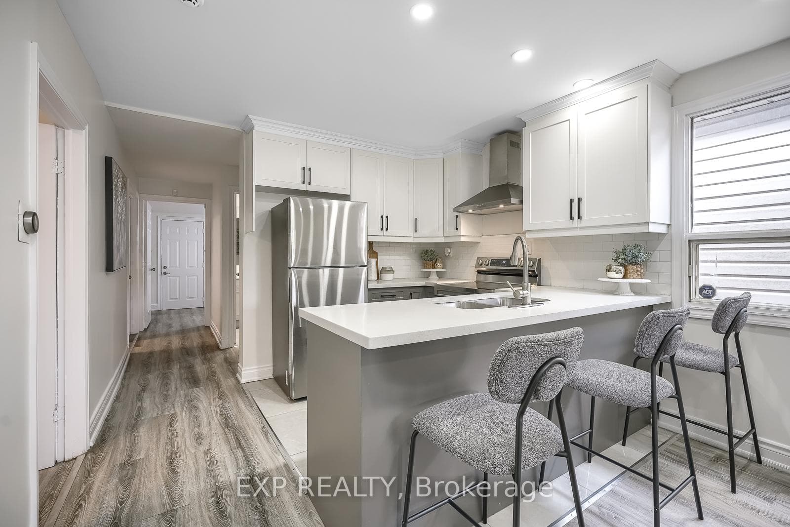 230 McAnulty Boulevard photo 1