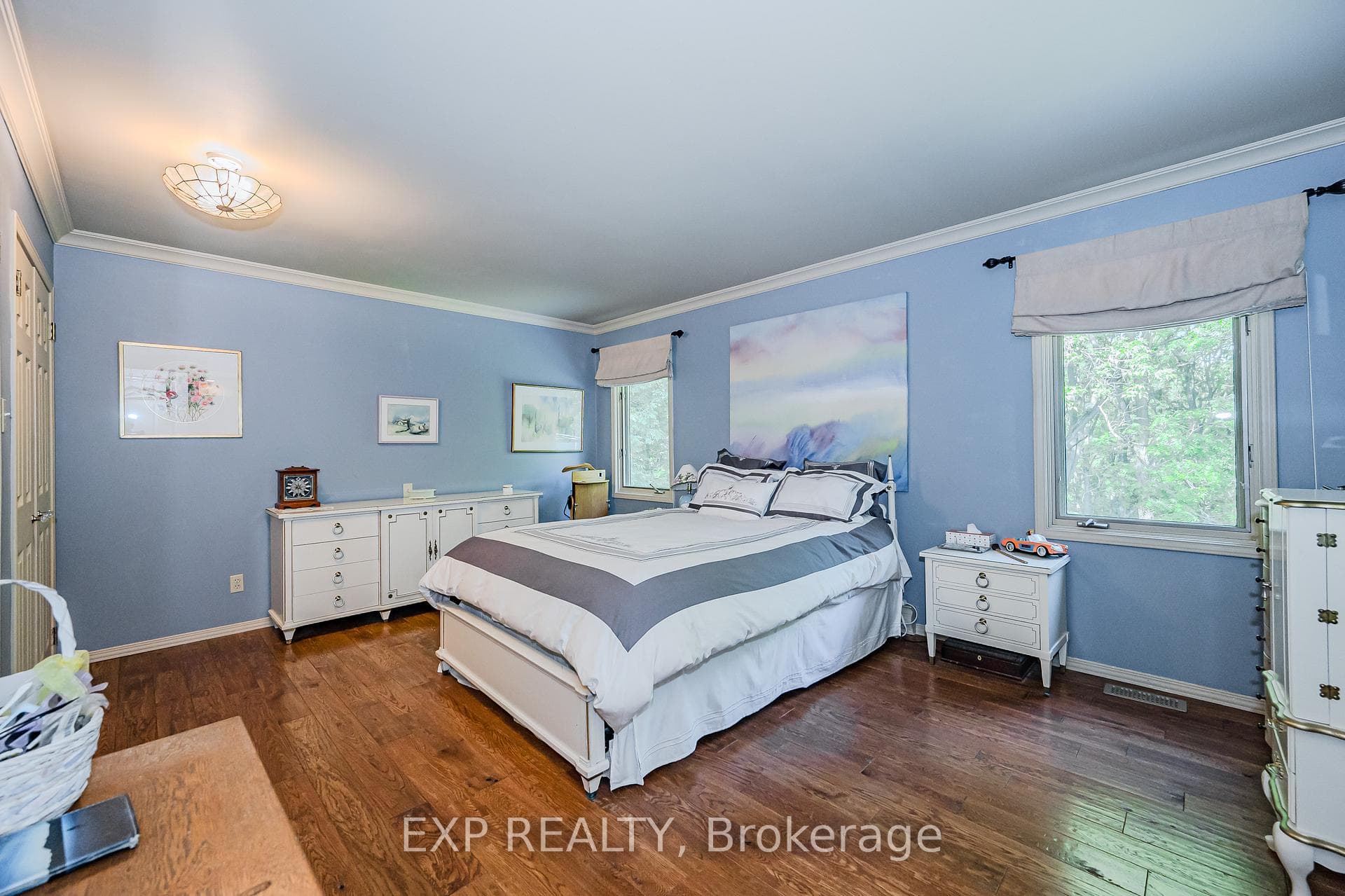 1040 RIVERBANK Drive photo 17
