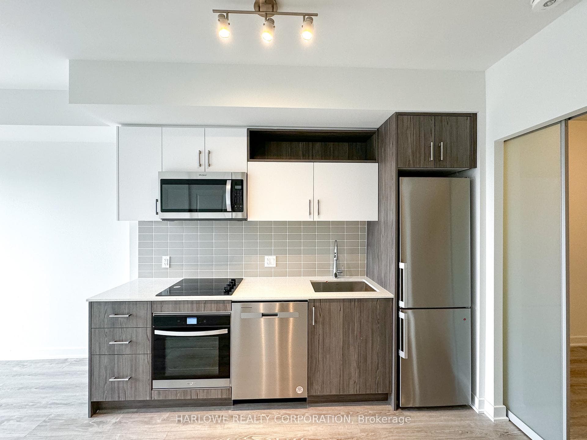 100 Dalhousie Street Unit 4502 photo 3