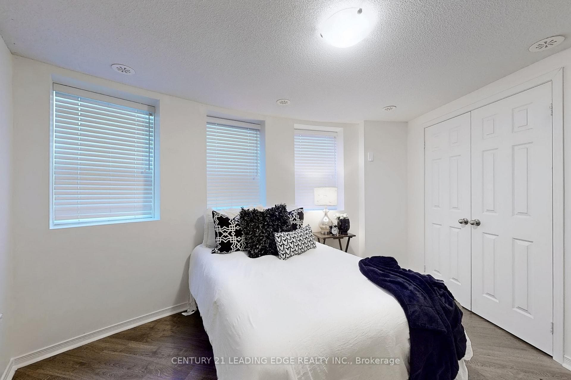 407 Beechgrove Drive Unit 55 photo 24