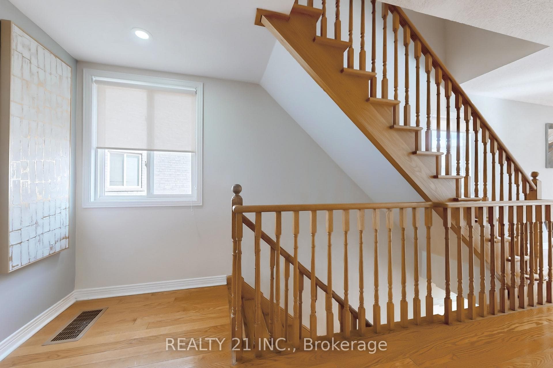 29 Wilkes Crescent photo 7