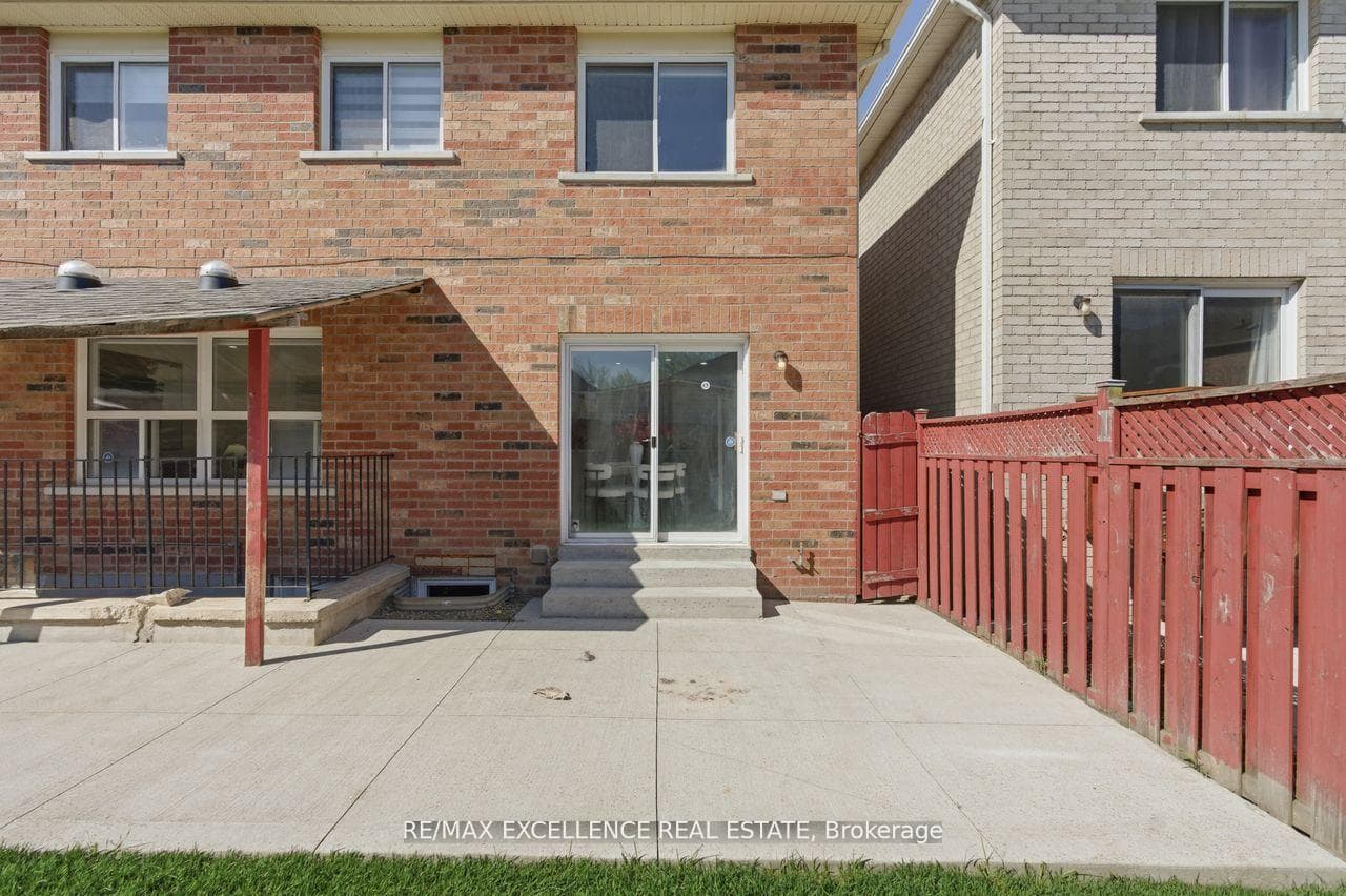 41 Brentcliff Drive photo 37