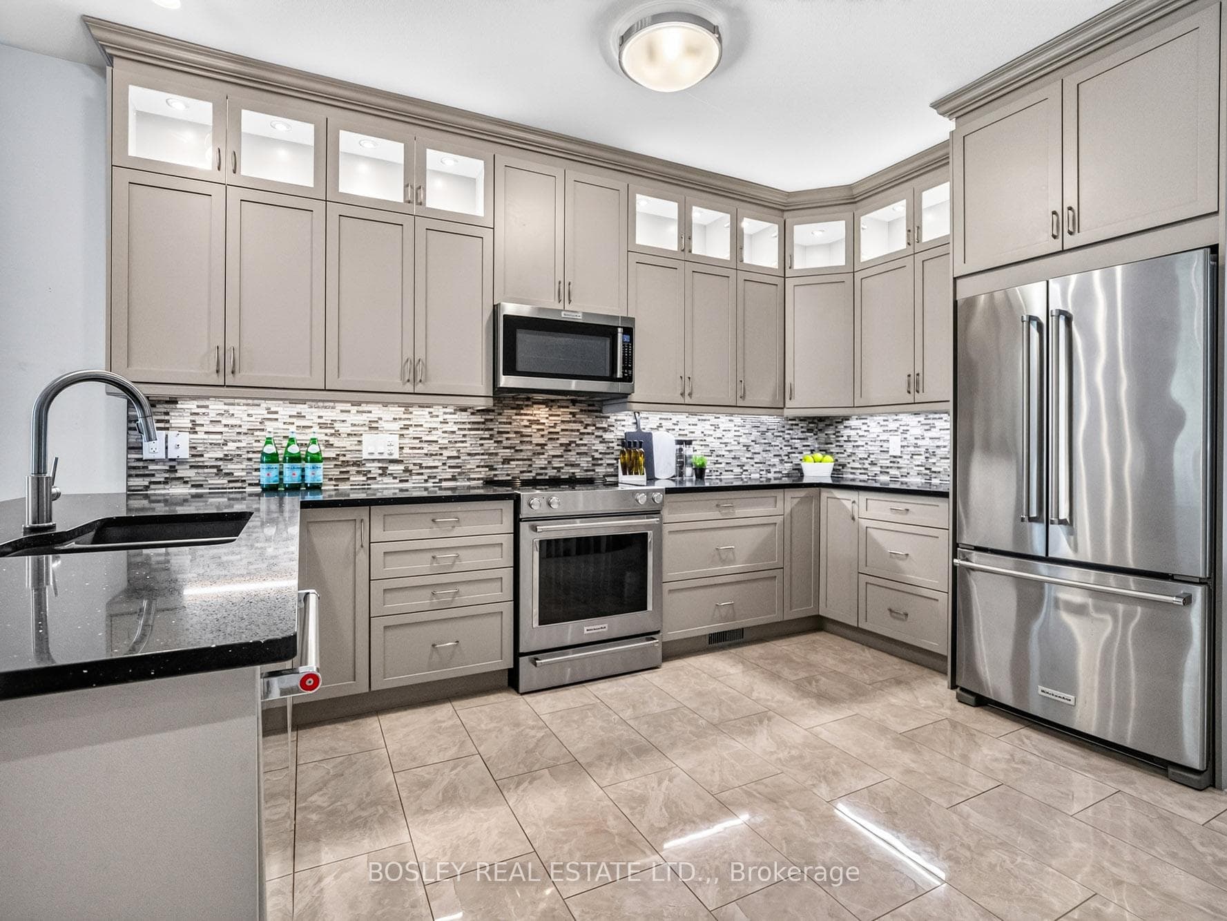 Stylish design, ample cabinets