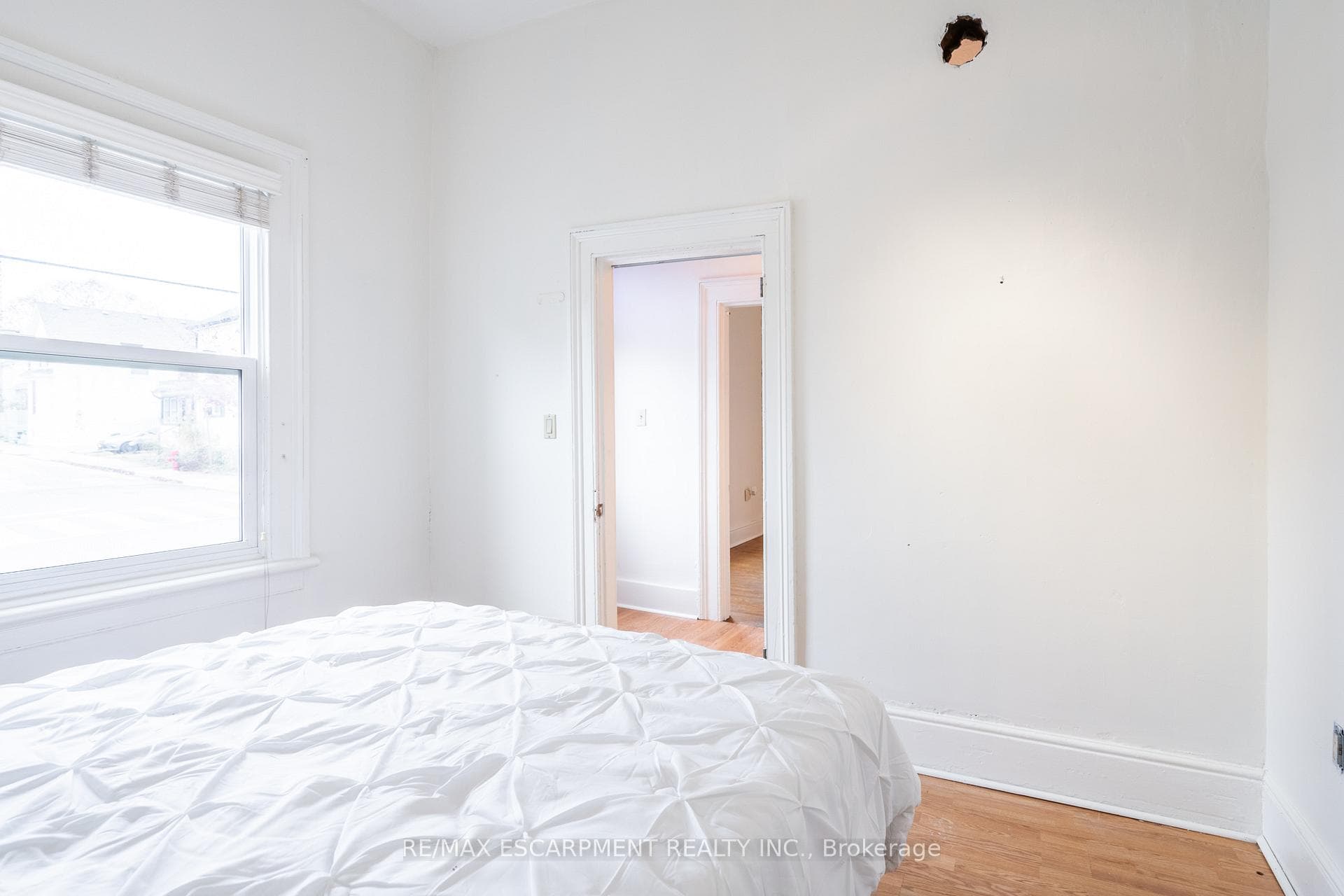 49 Jones Street photo 17