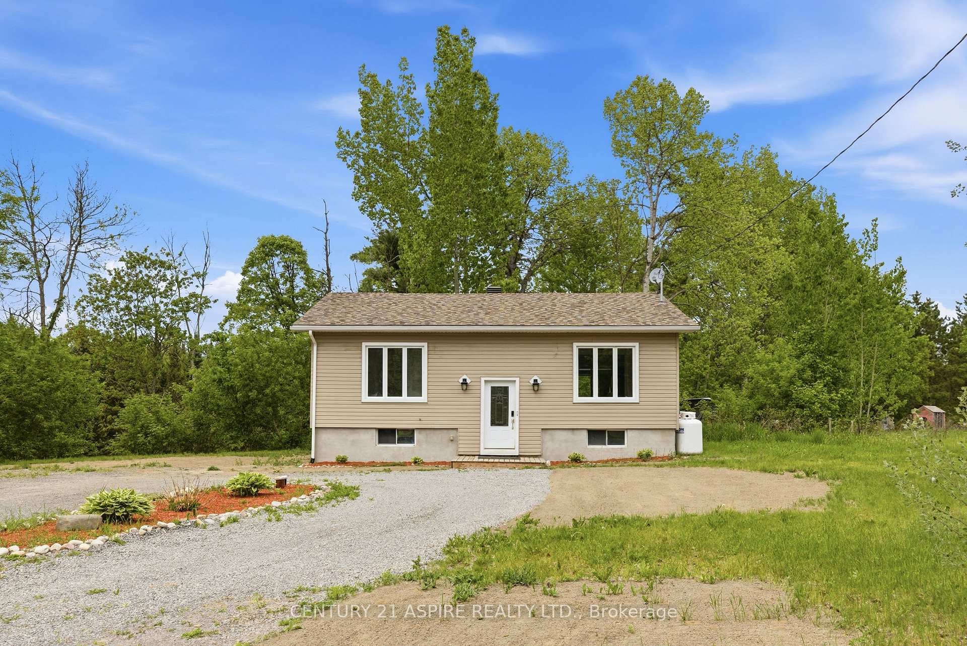 84 Sandy Beach Road photo 1