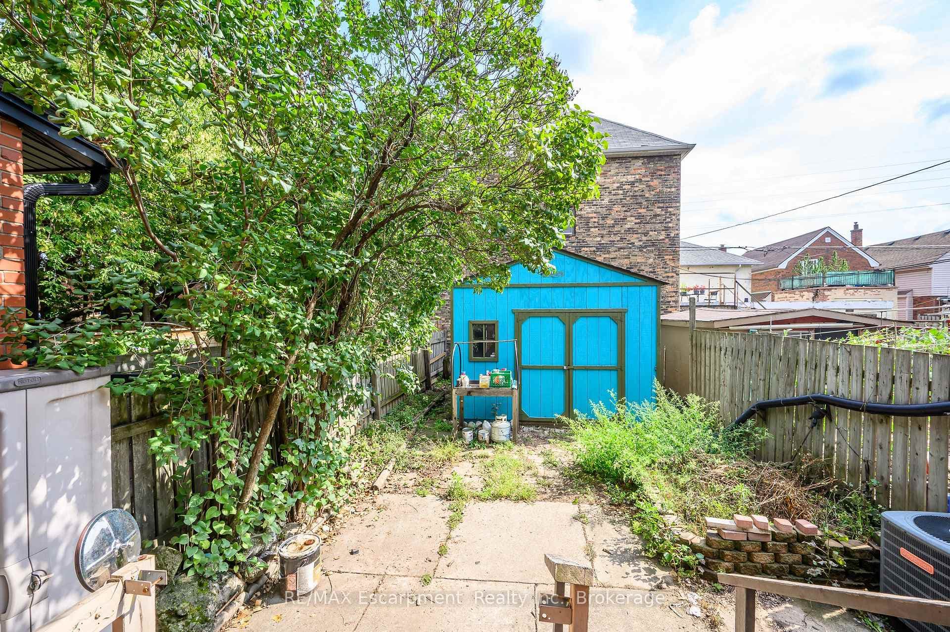 184 Stirton Street photo 25