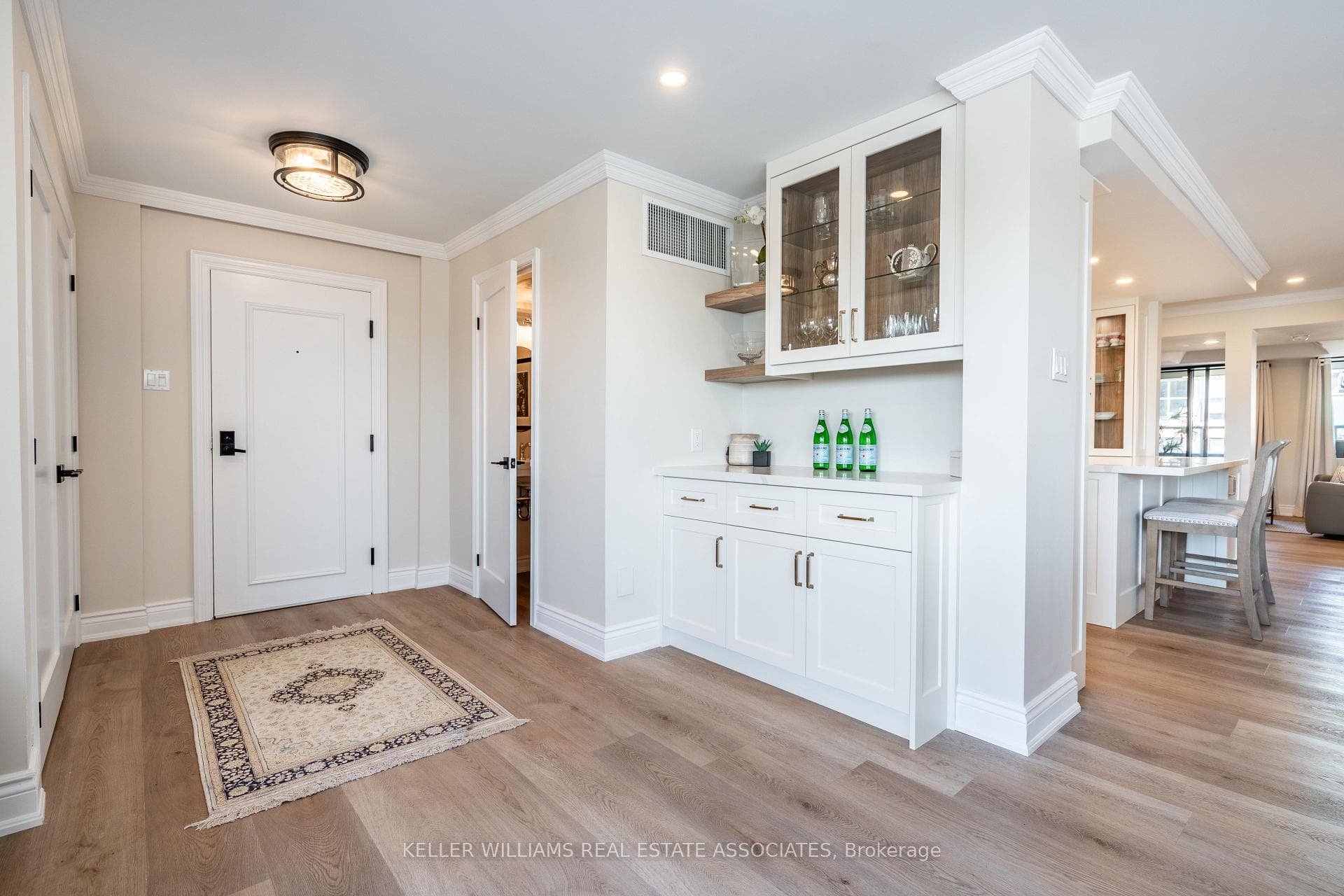 100 Bronte Road Unit 222 photo 5