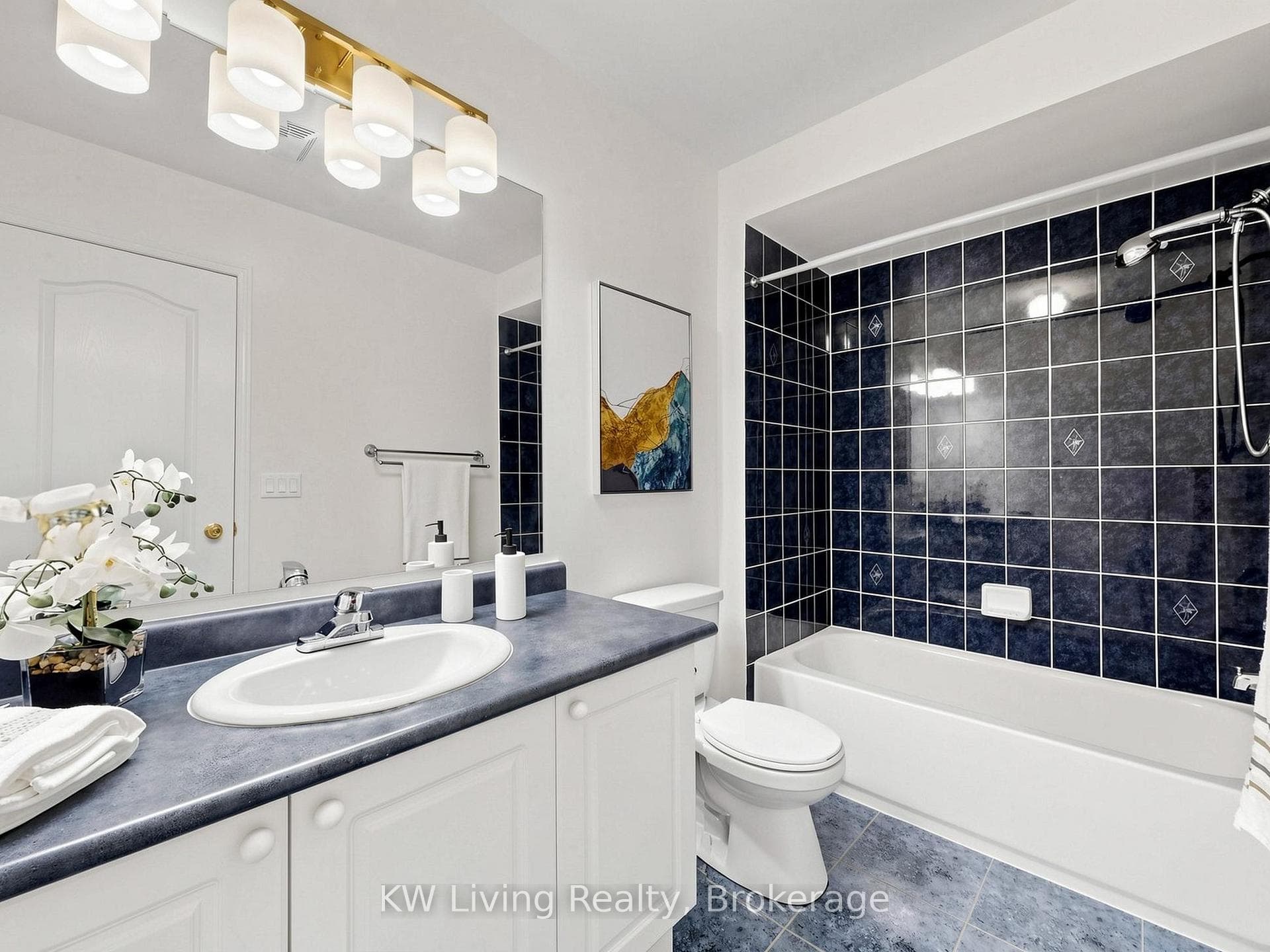 3385 Southwick Street photo 39