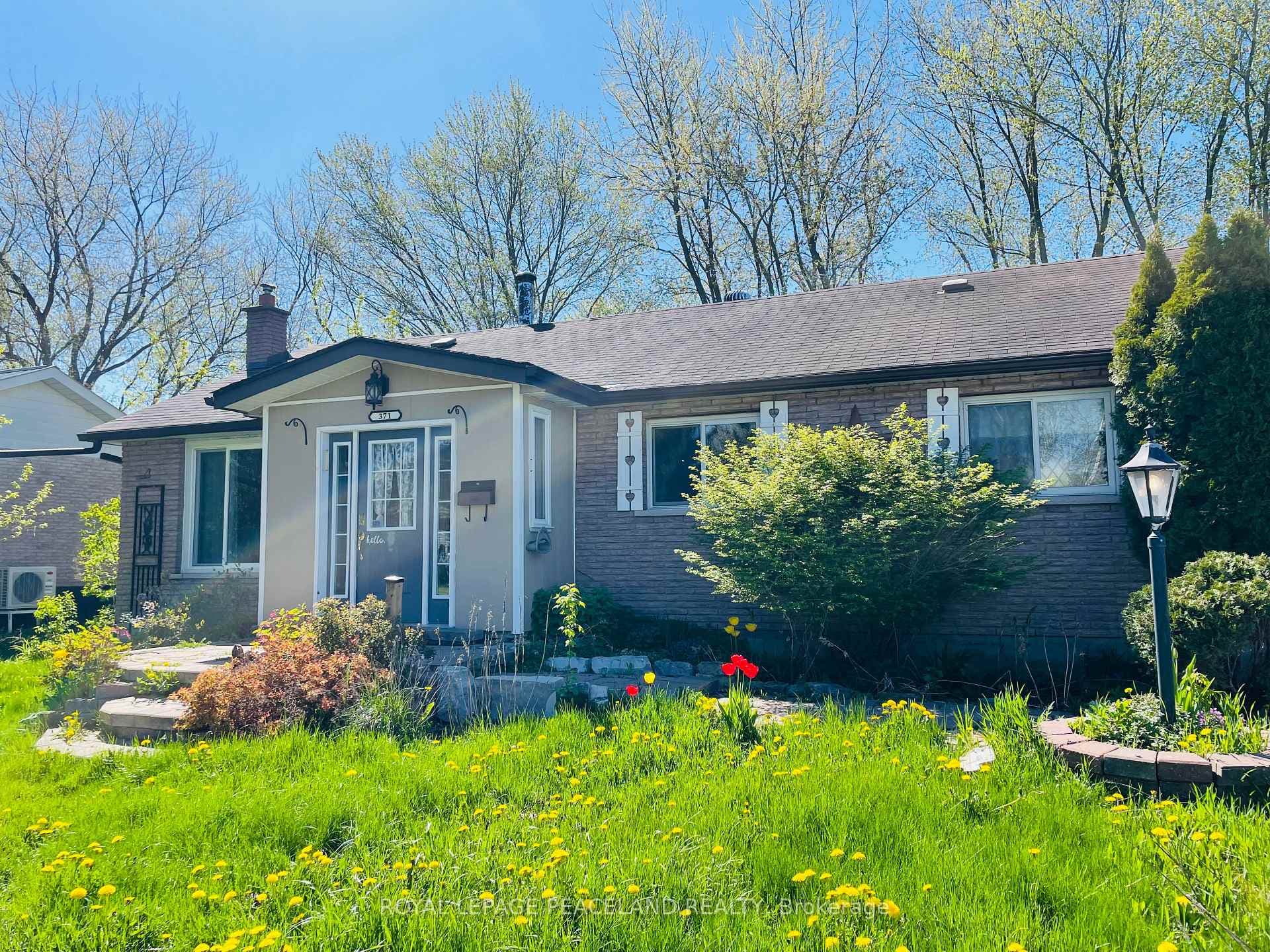 371 Adeline Drive photo 1