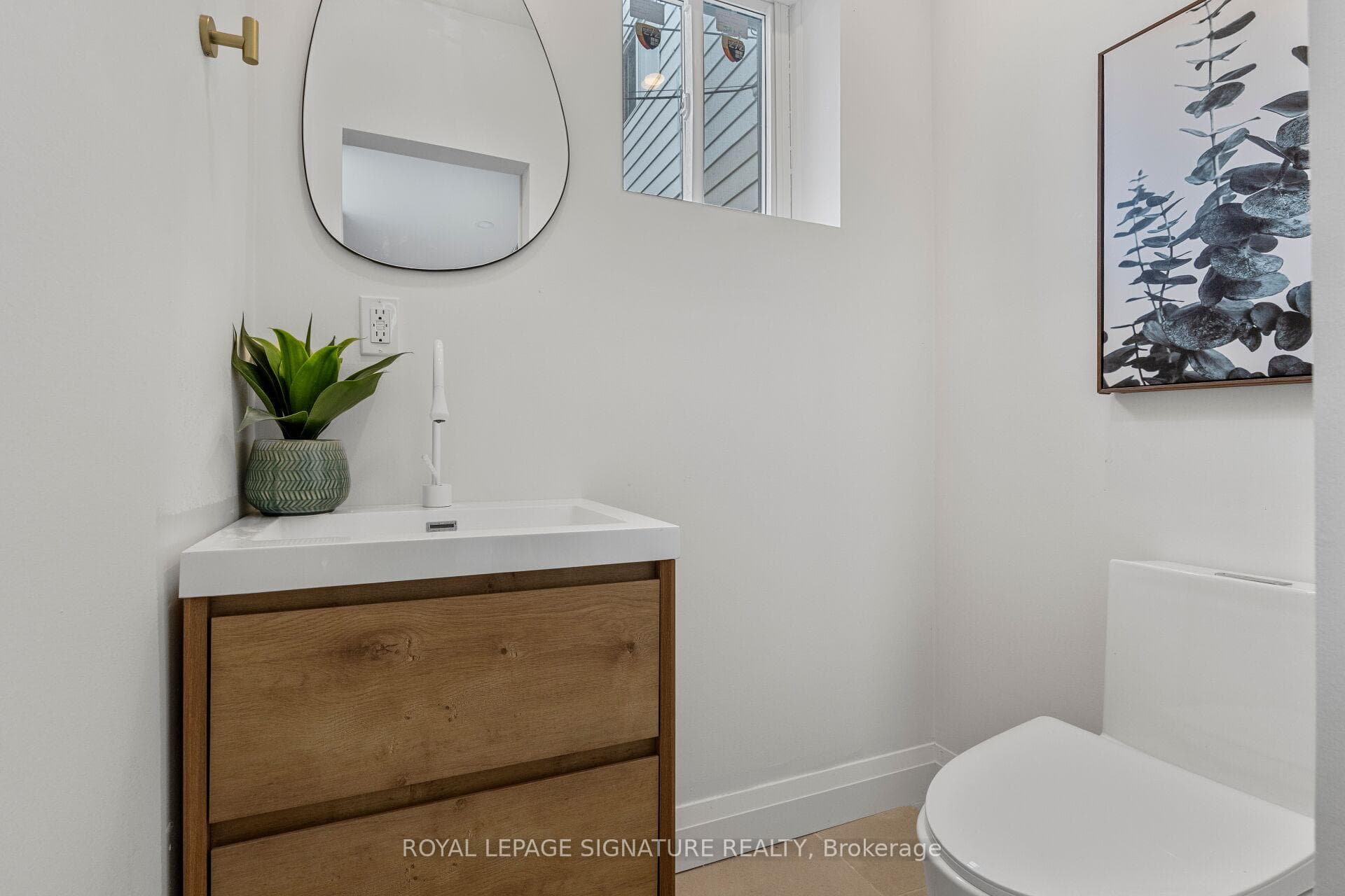 211 Gilbert Avenue photo 11