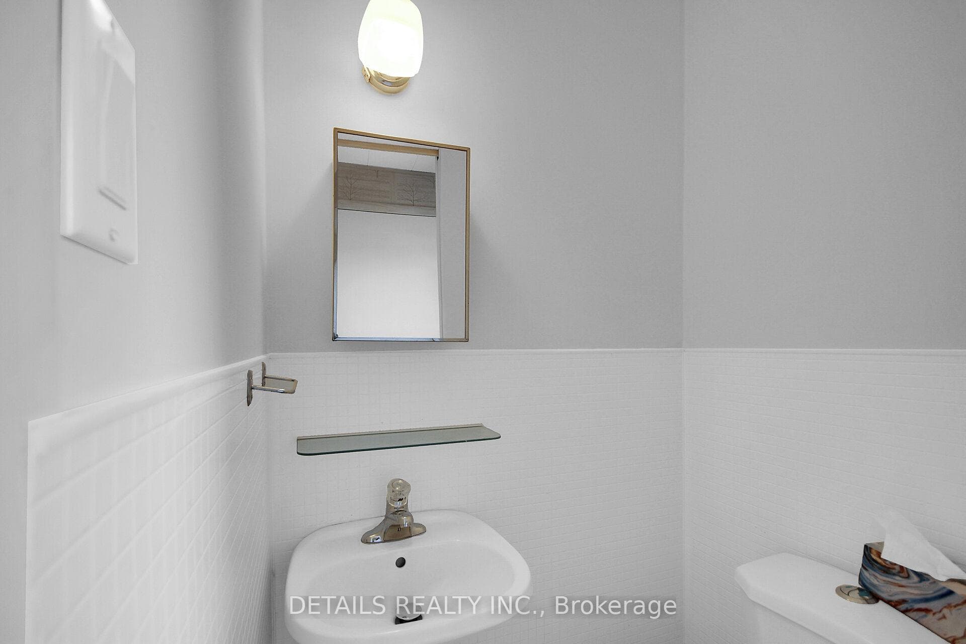 2 piece powder room on main.