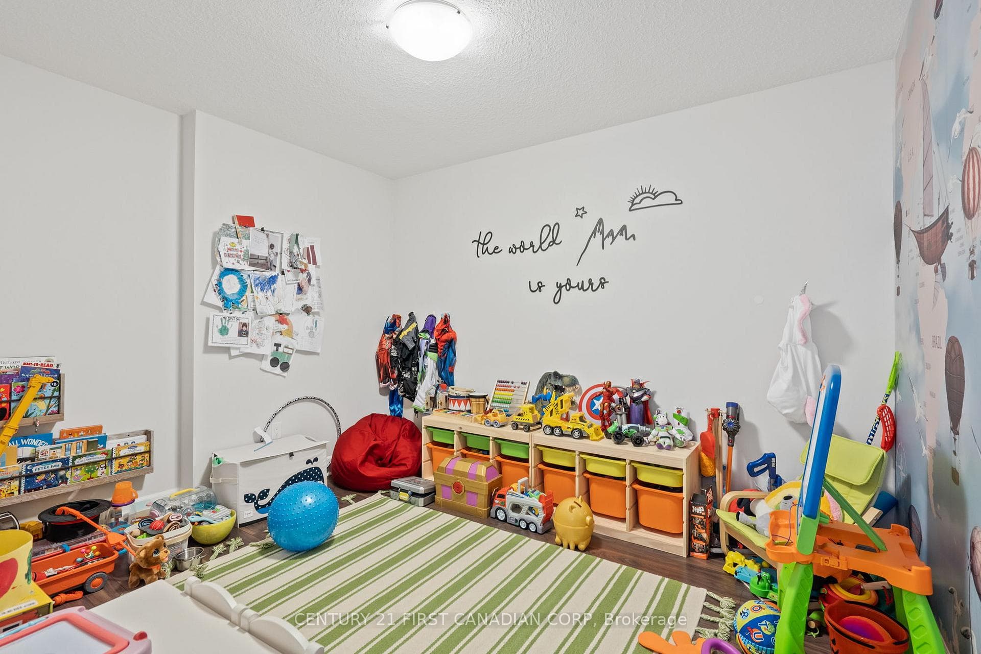 260 Villagewalk Boulevard Unit 503 photo 25