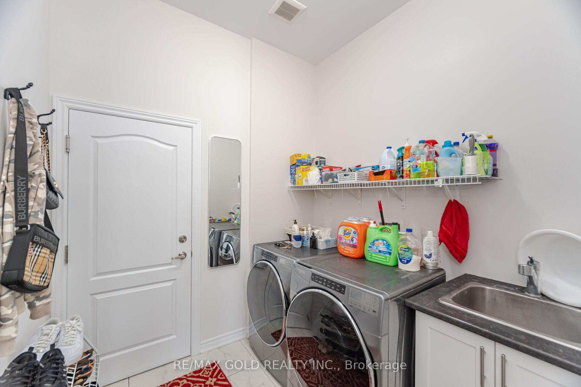 54 Ash Hill Avenue photo 17