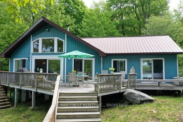 14 Downie Island photo 37