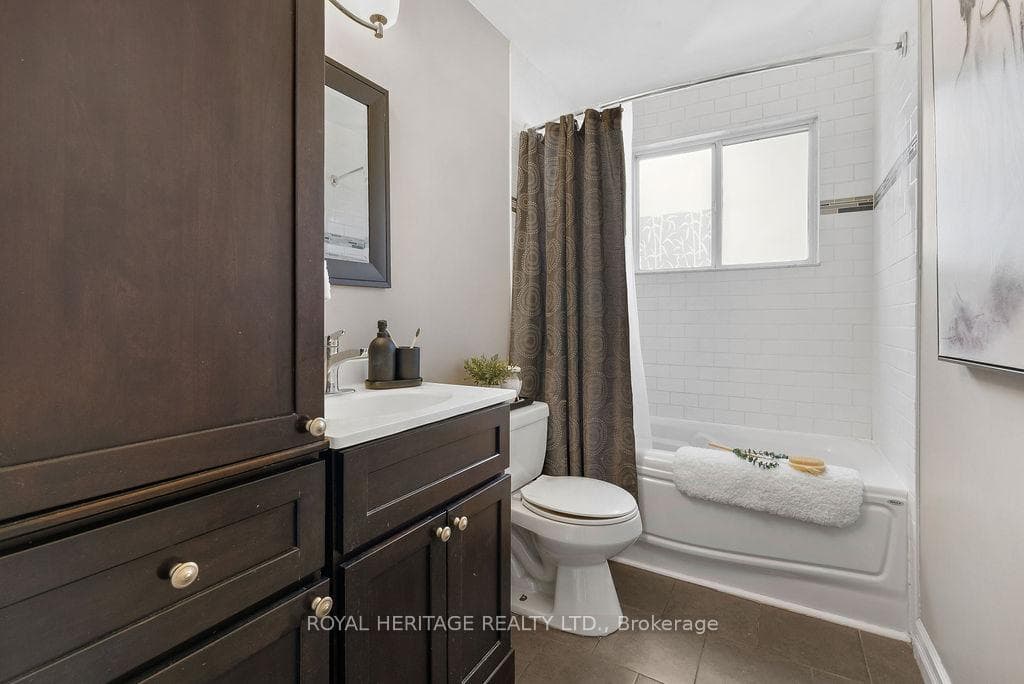 1029 Eldon Road photo 17