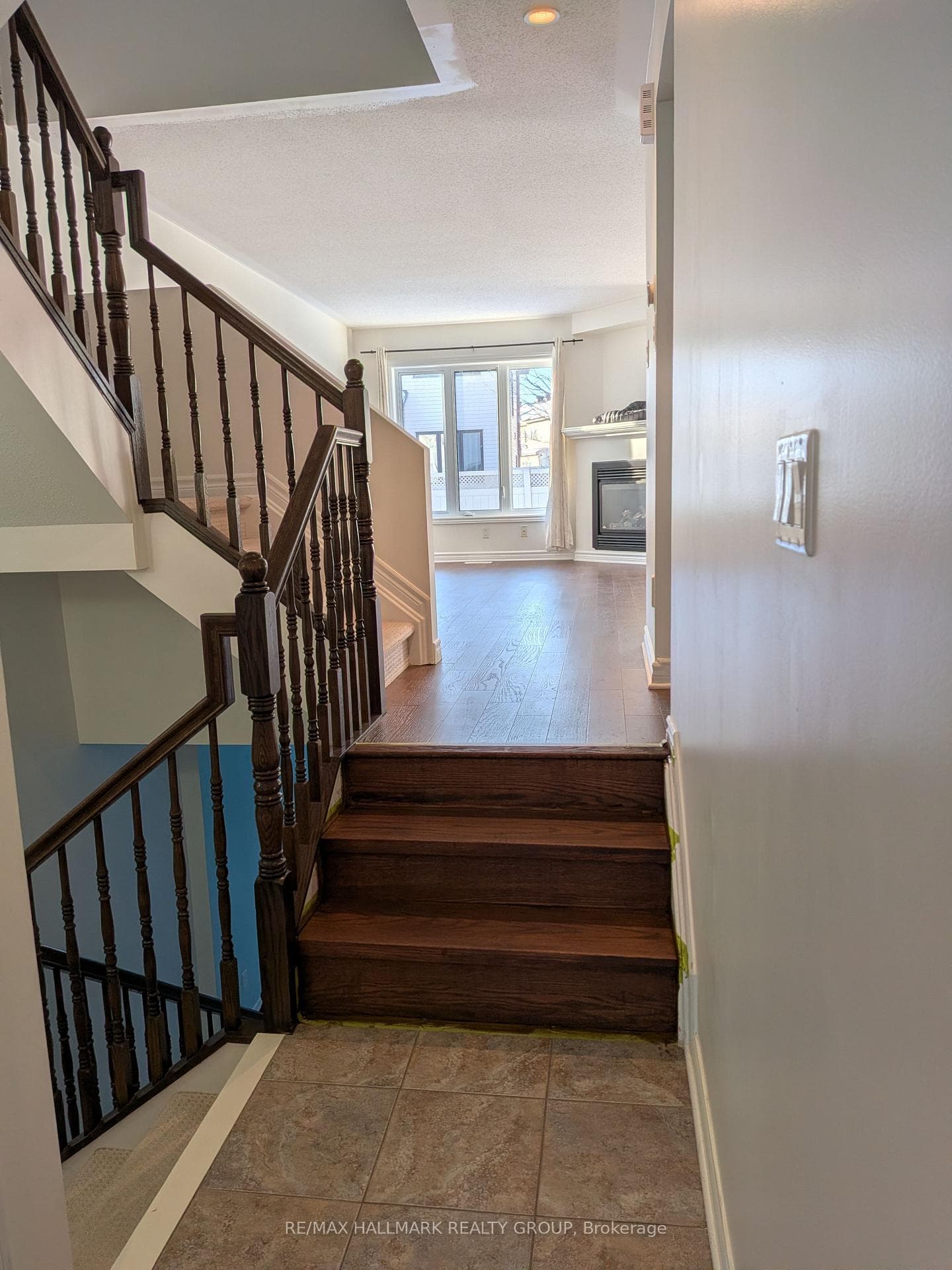 123 GARRITY Crescent photo 6