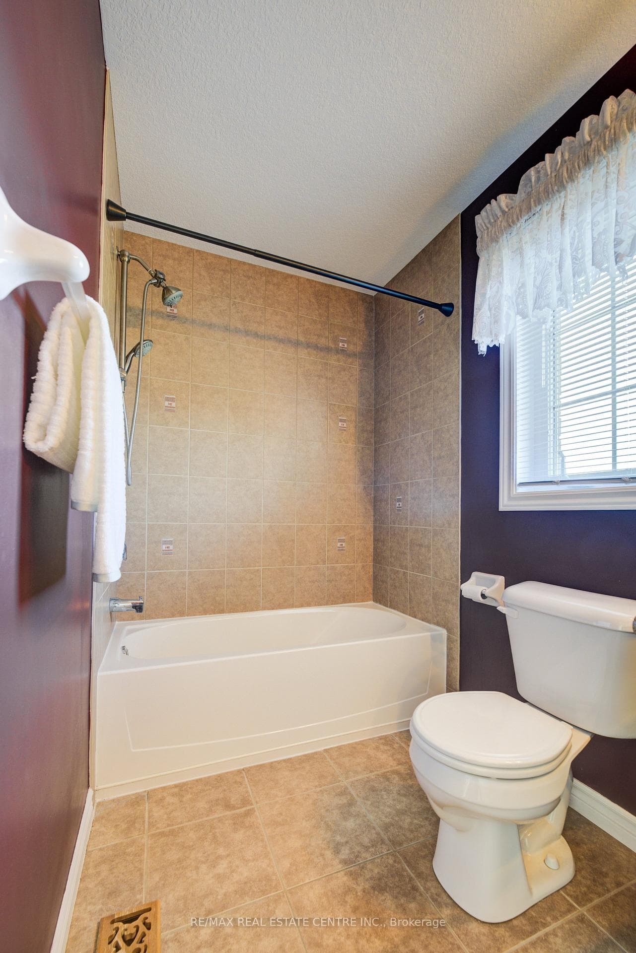 5 Hammacher Street photo 29