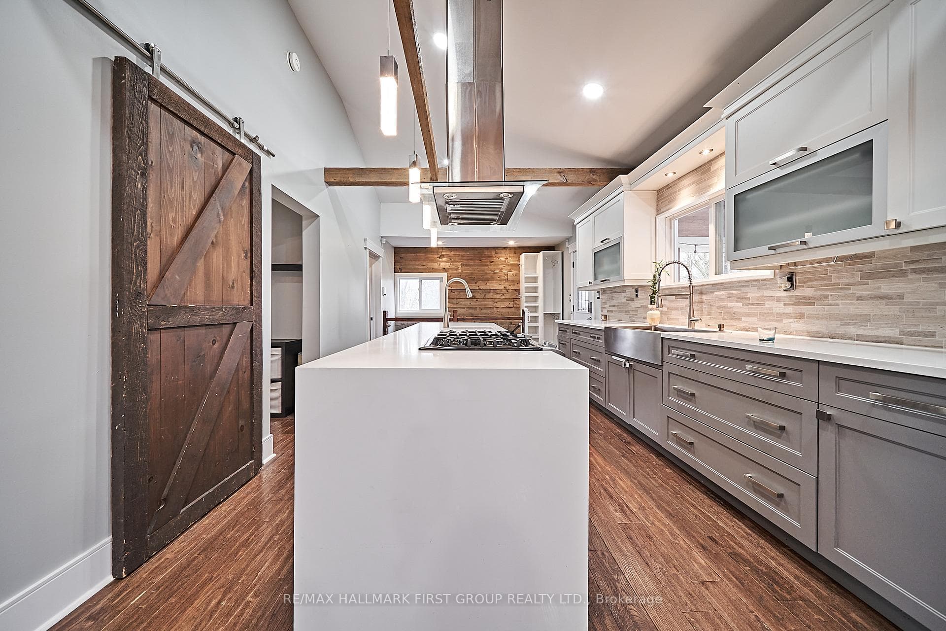 2170 Thornton Road photo 11