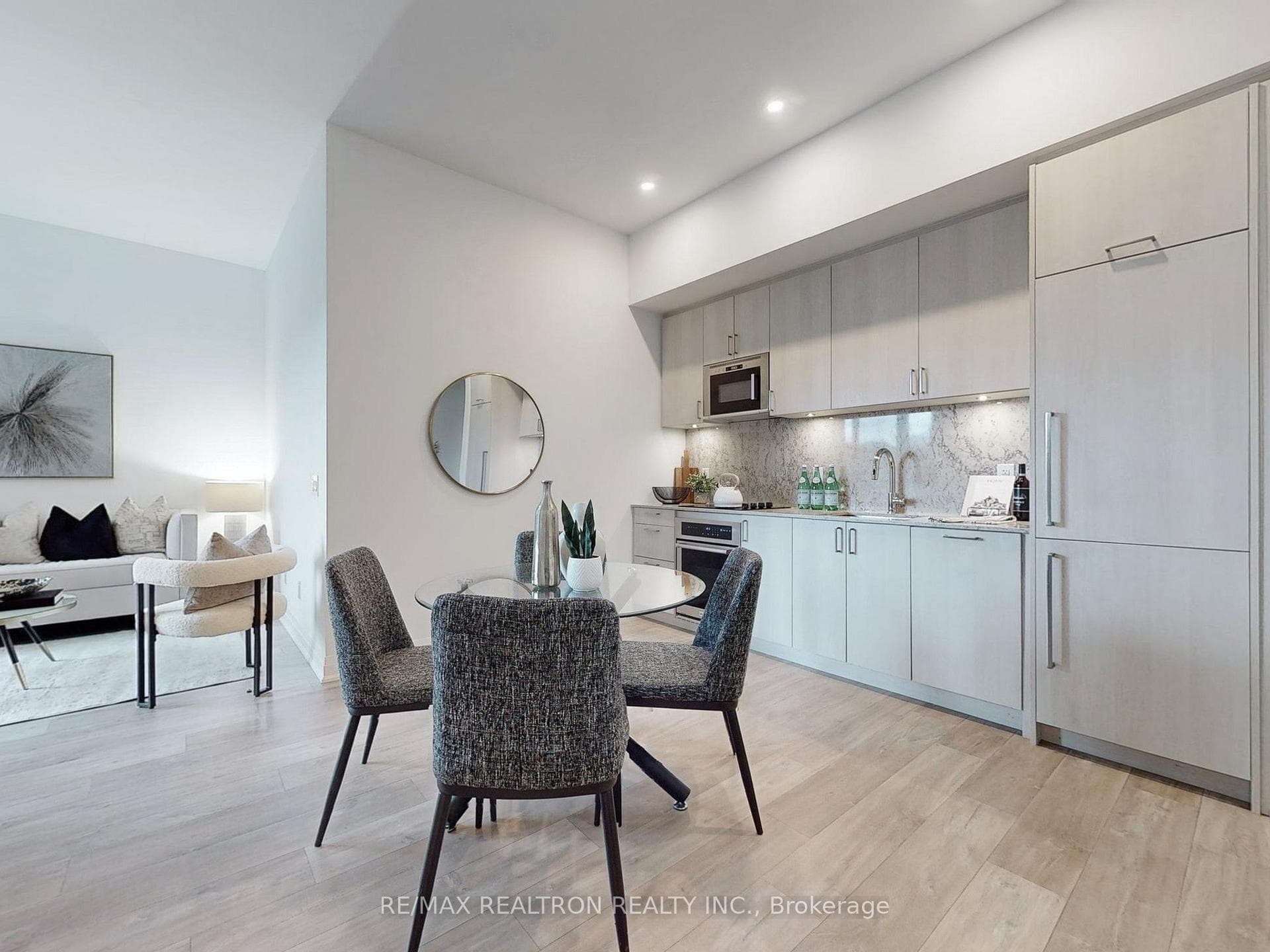 280 Howland Avenue Unit 629 photo 12