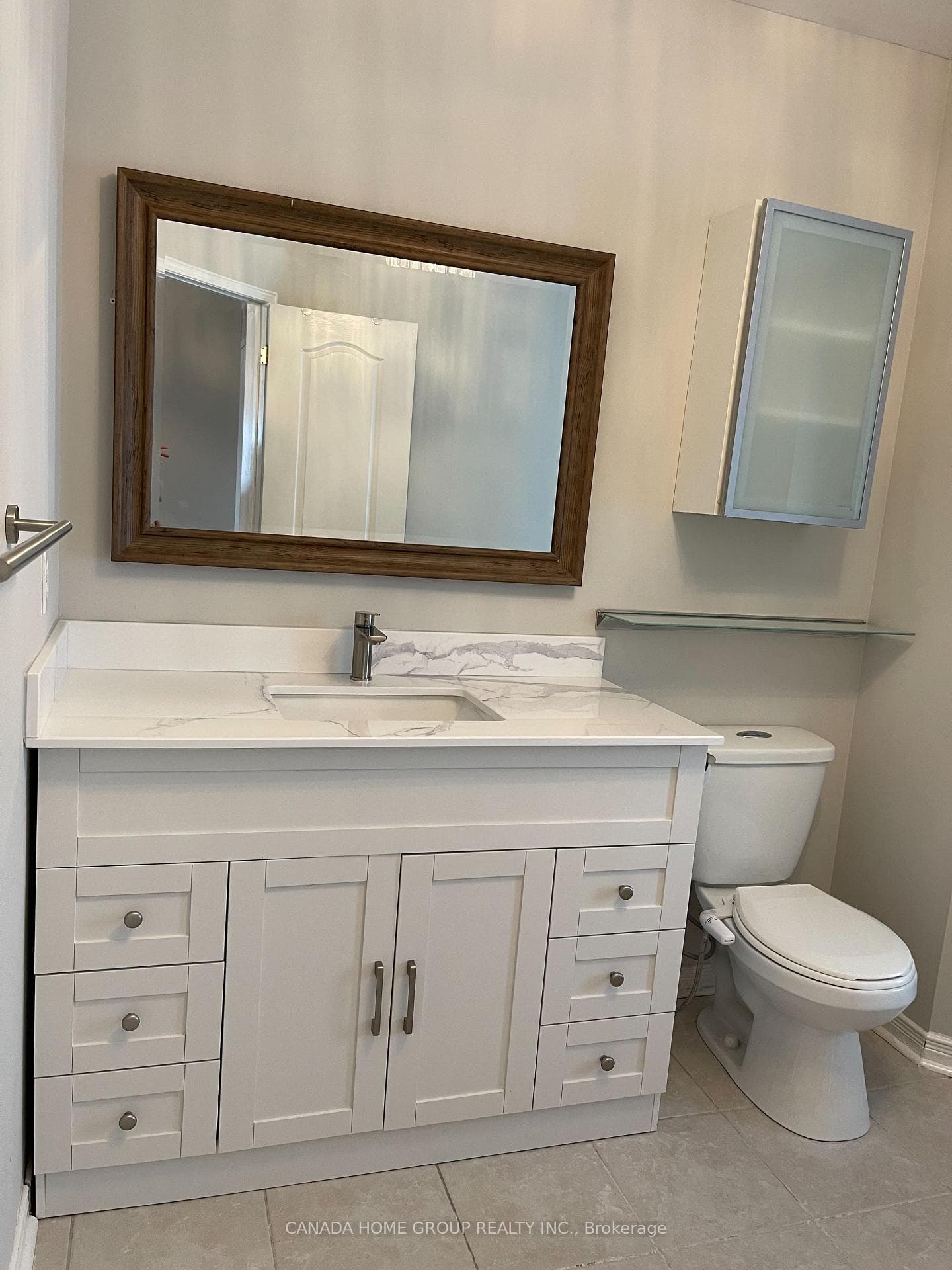 435 Hensall Circle Unit 43 photo 9