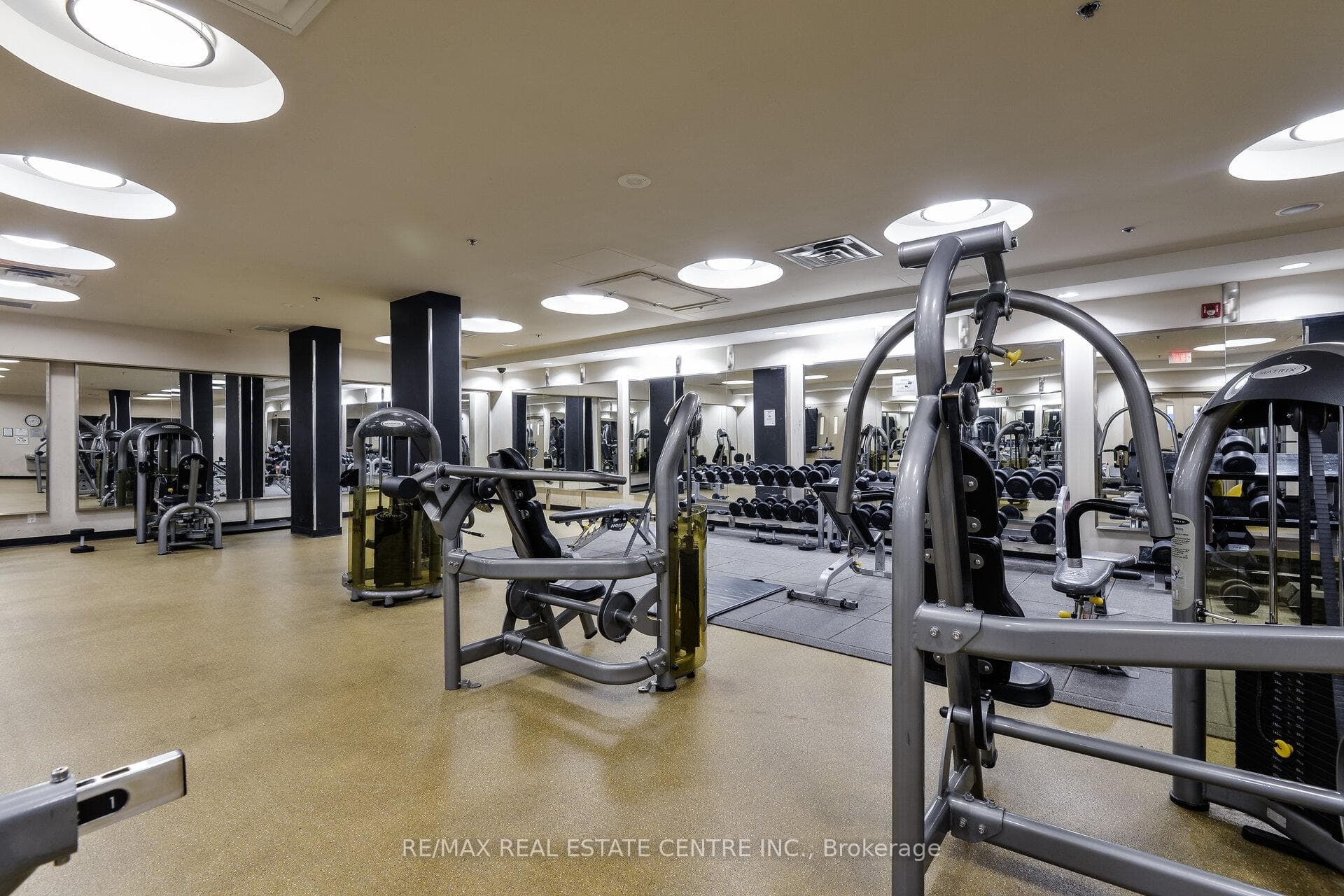 50 Absolute Avenue Unit 2401 photo 36