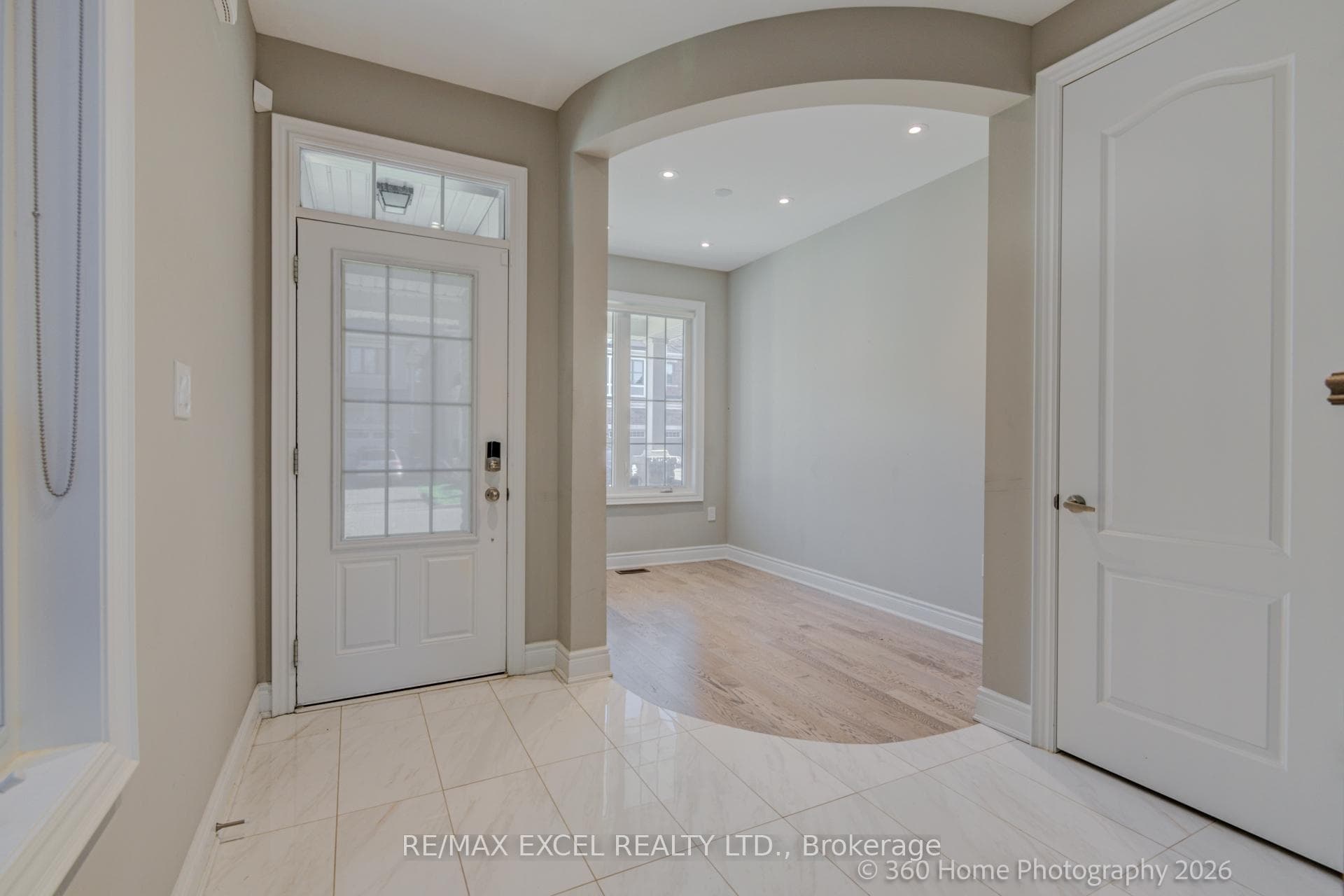 94 Hartney Drive photo 9