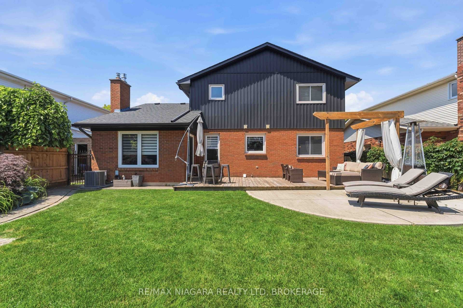 18 Courtleigh Road photo 40