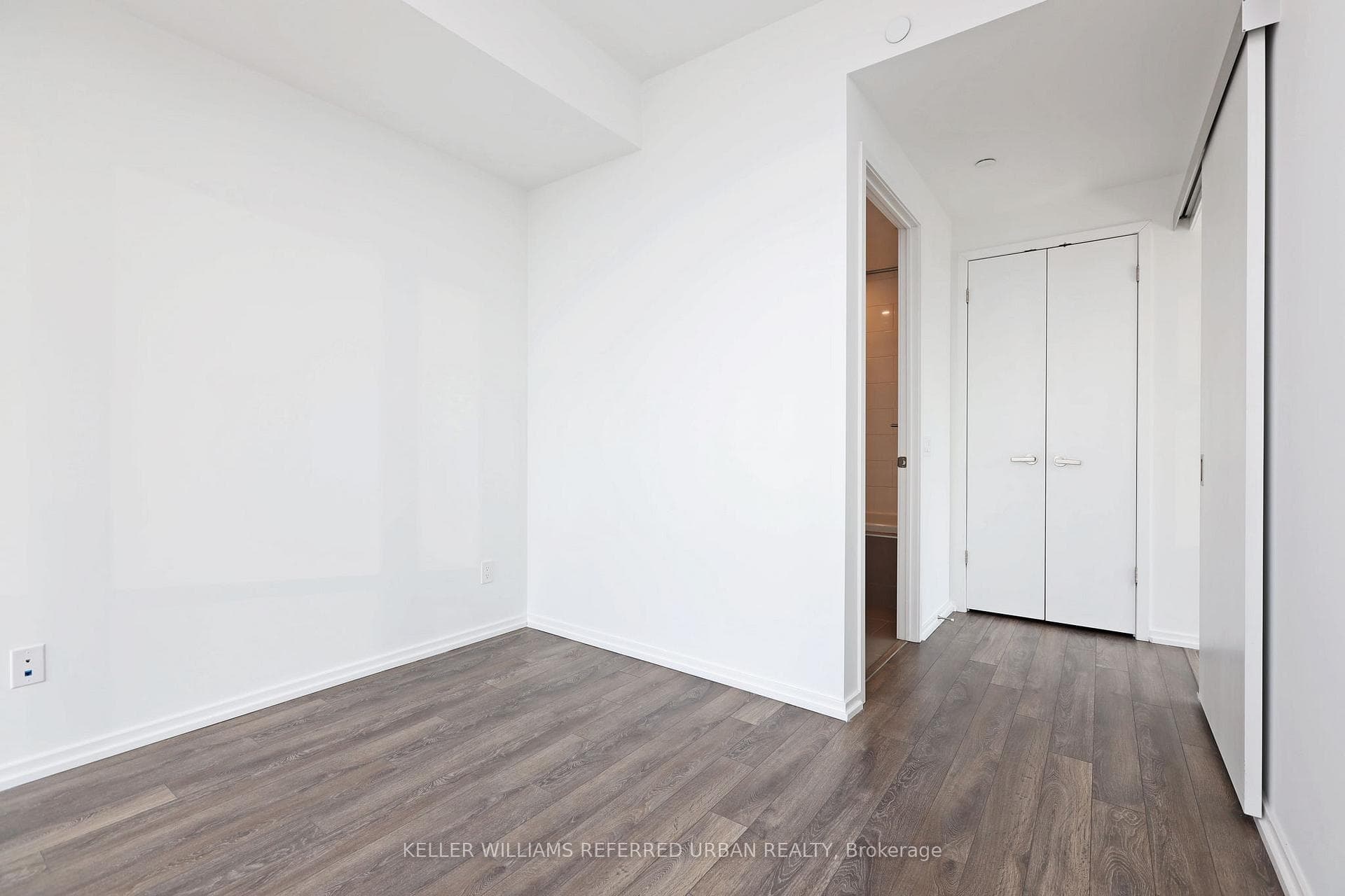 197 Yonge Street Unit 3009 photo 20