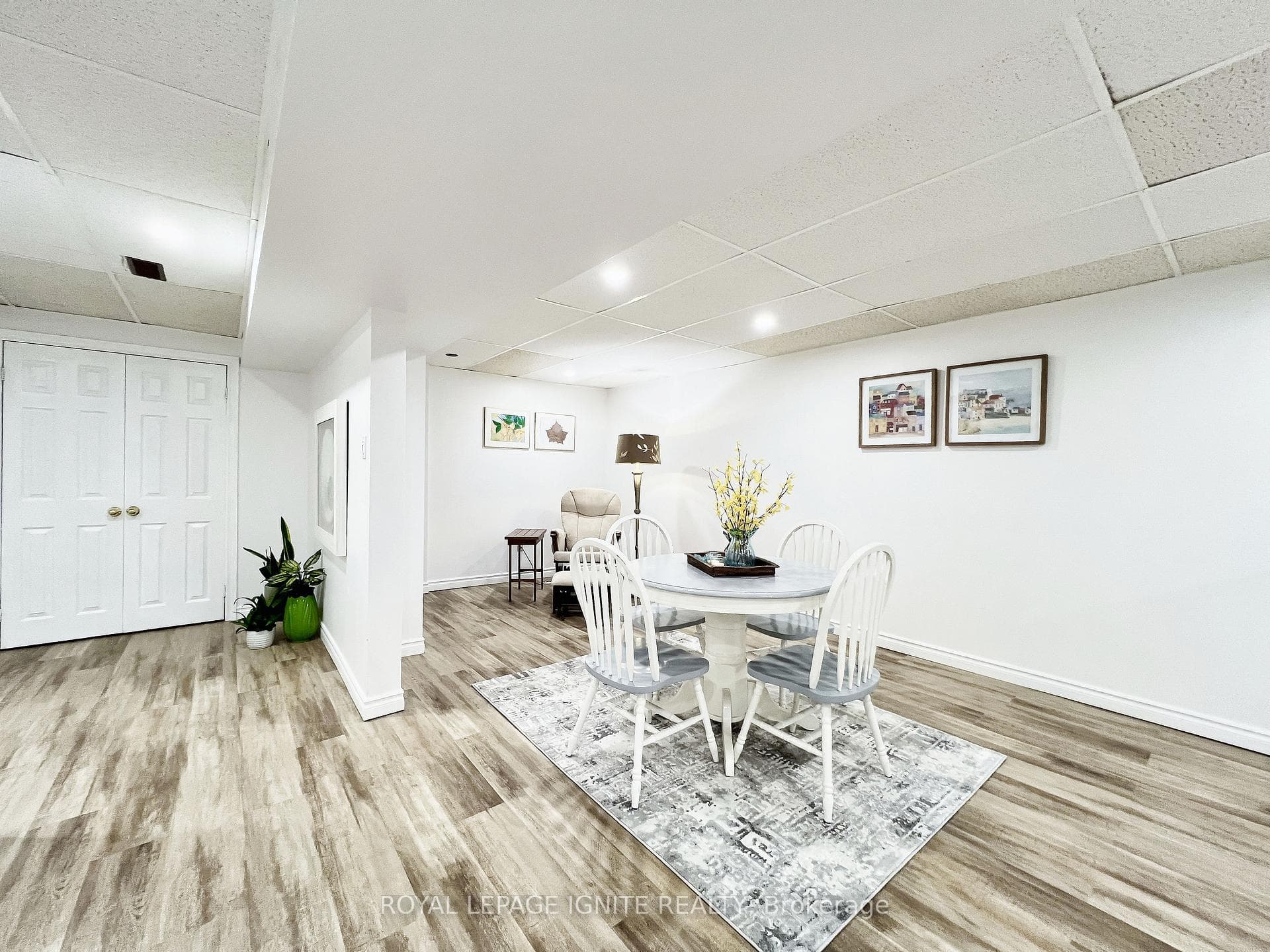15 Raspberry Road photo 32
