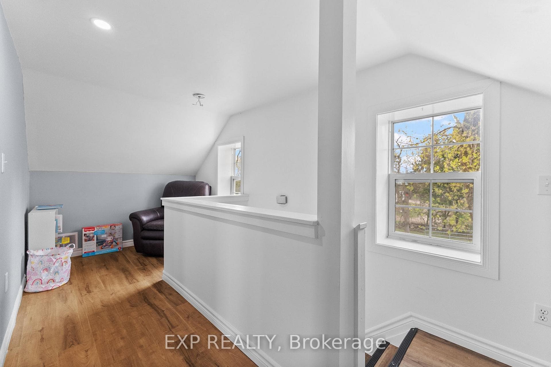 Loft area at top of stairs