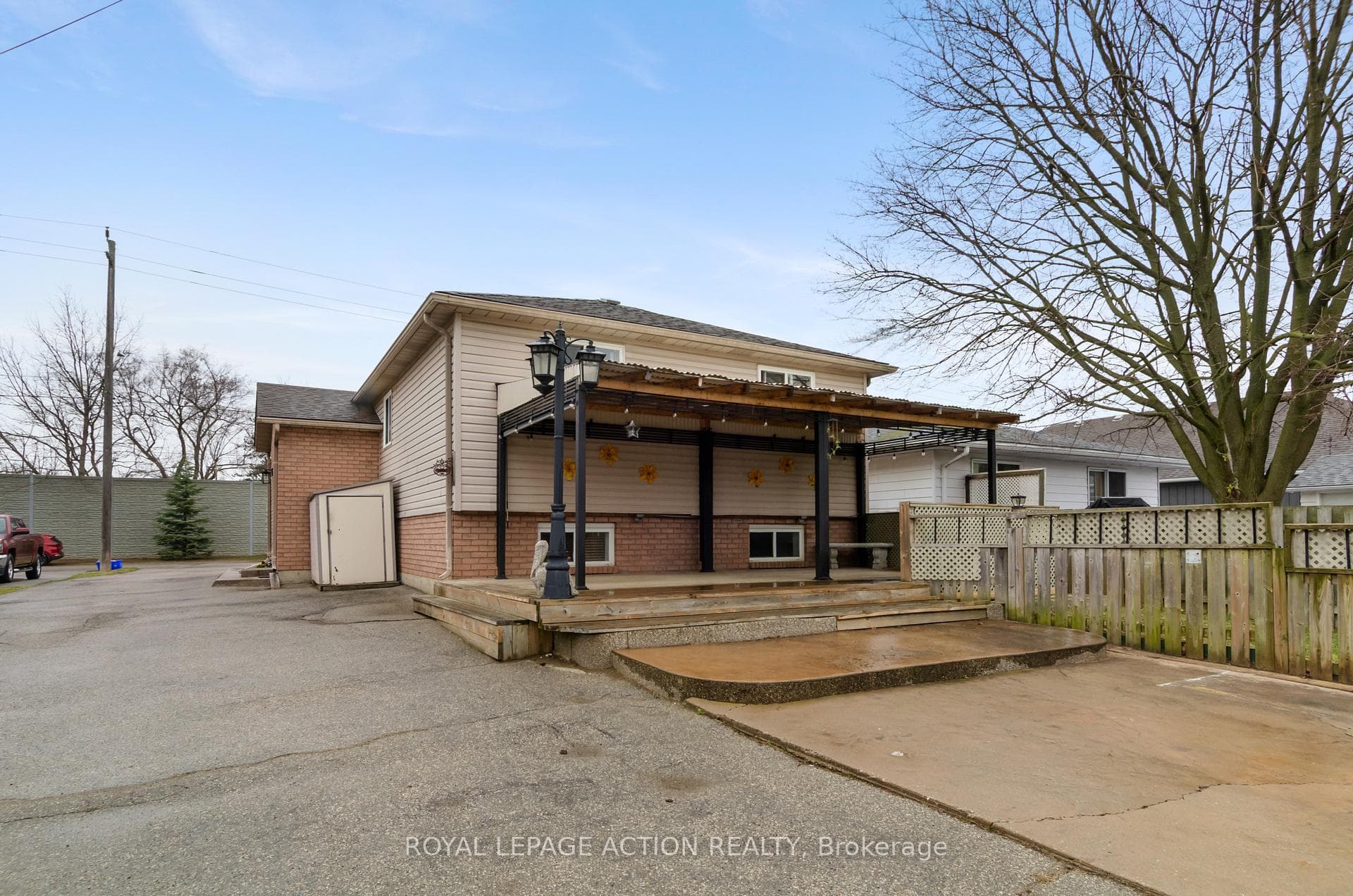 71 Barnes Avenue photo 24