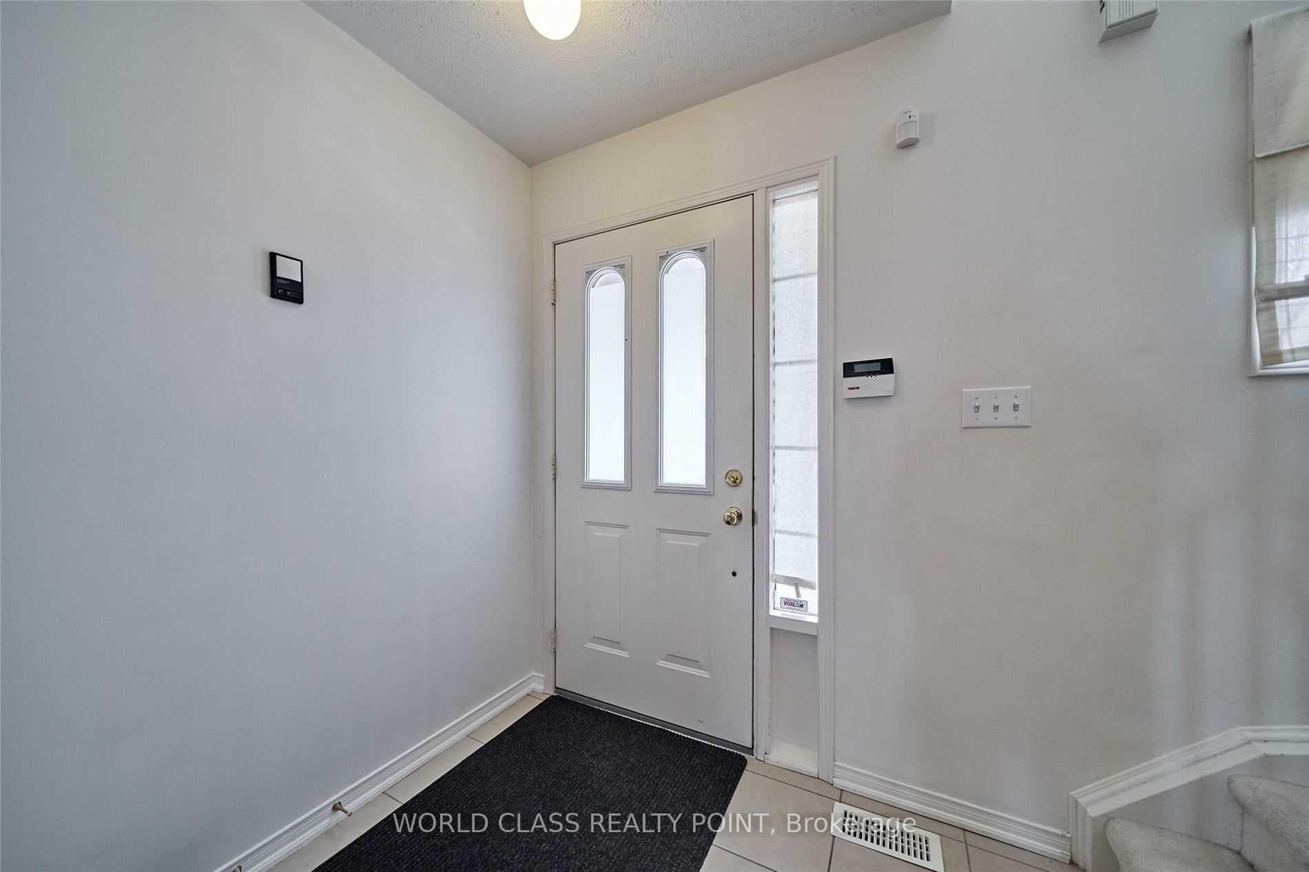 38 Tansley Crescent photo 3