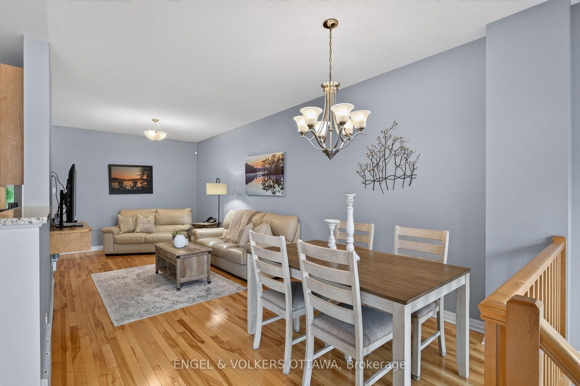 512 Knotridge Street photo 12