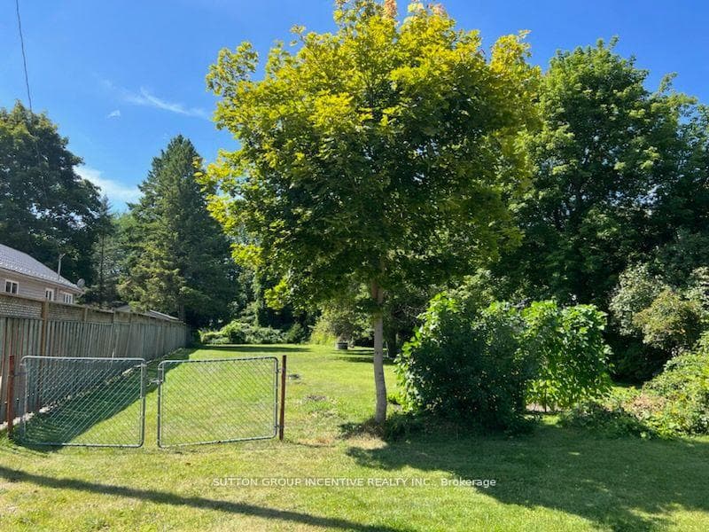 1012 Ferrier Avenue photo 1