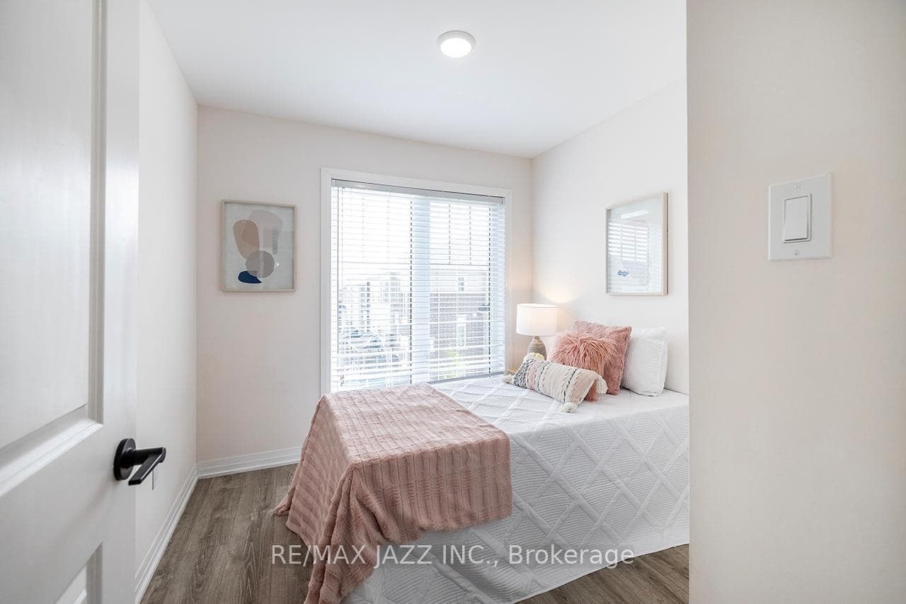 74 Ambereen Place photo 33