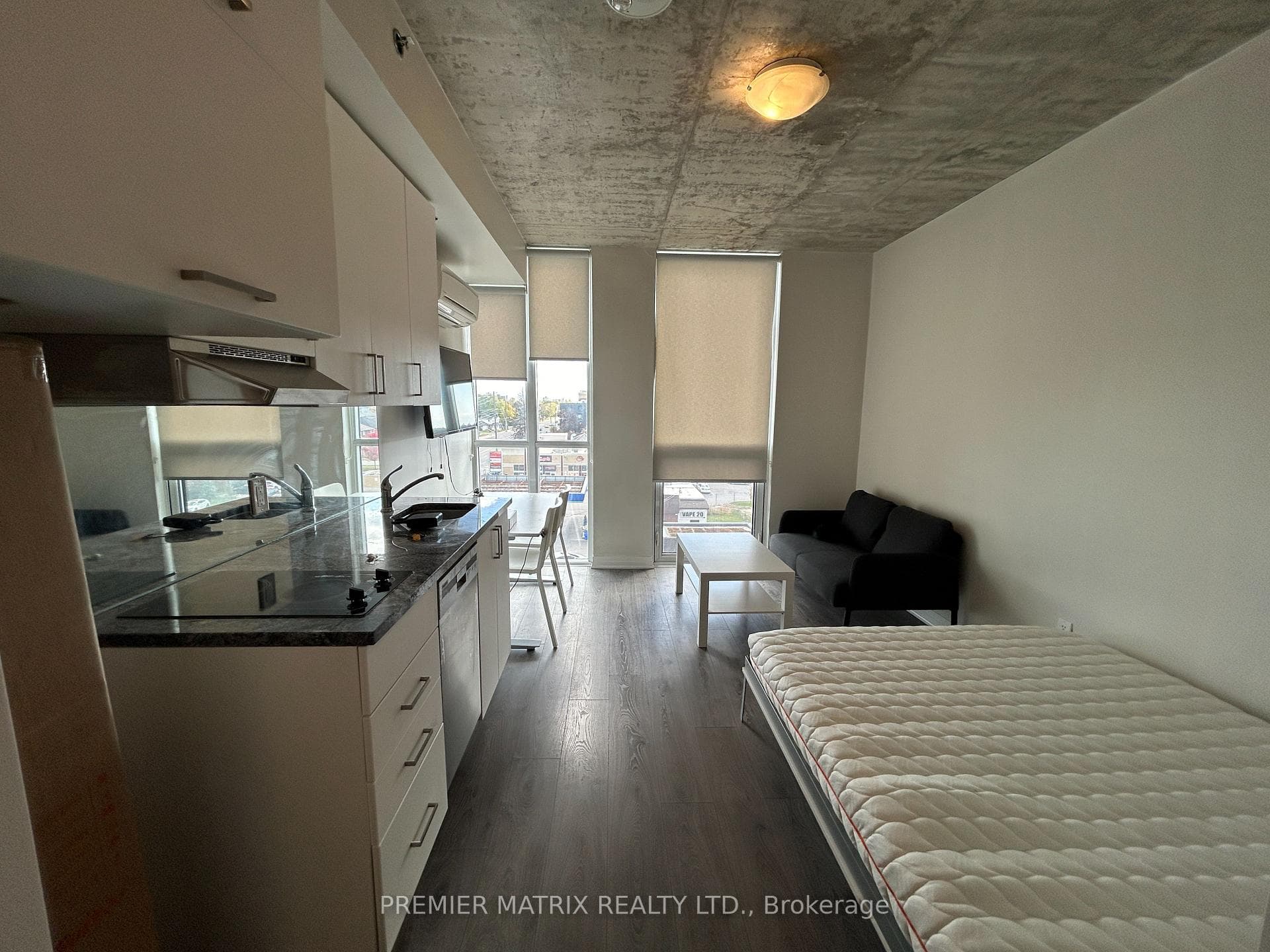 1900 Simcoe Street Unit 537 photo 7