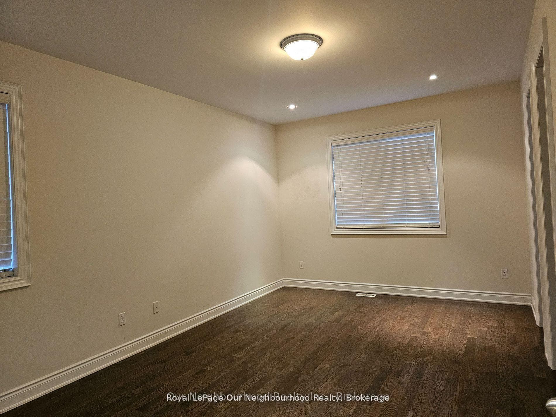 151 Presidial Avenue photo 13