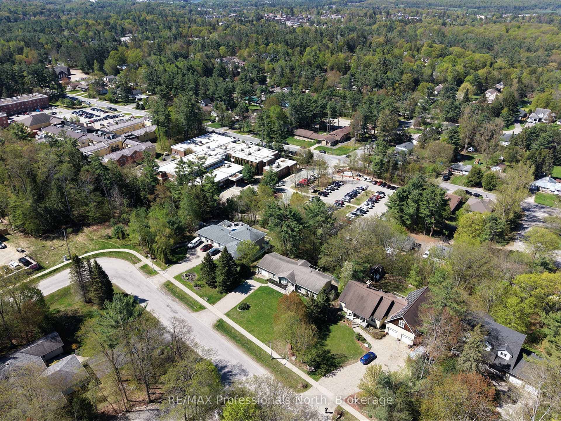 30 THE GRANITE BLUFF N/A photo 2