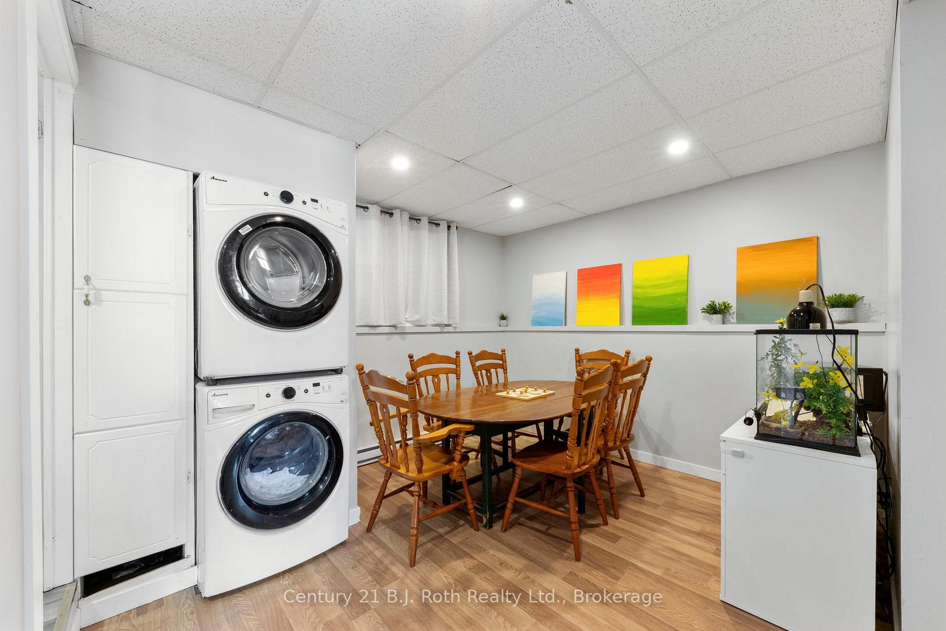 60 Lepage Drive photo 27