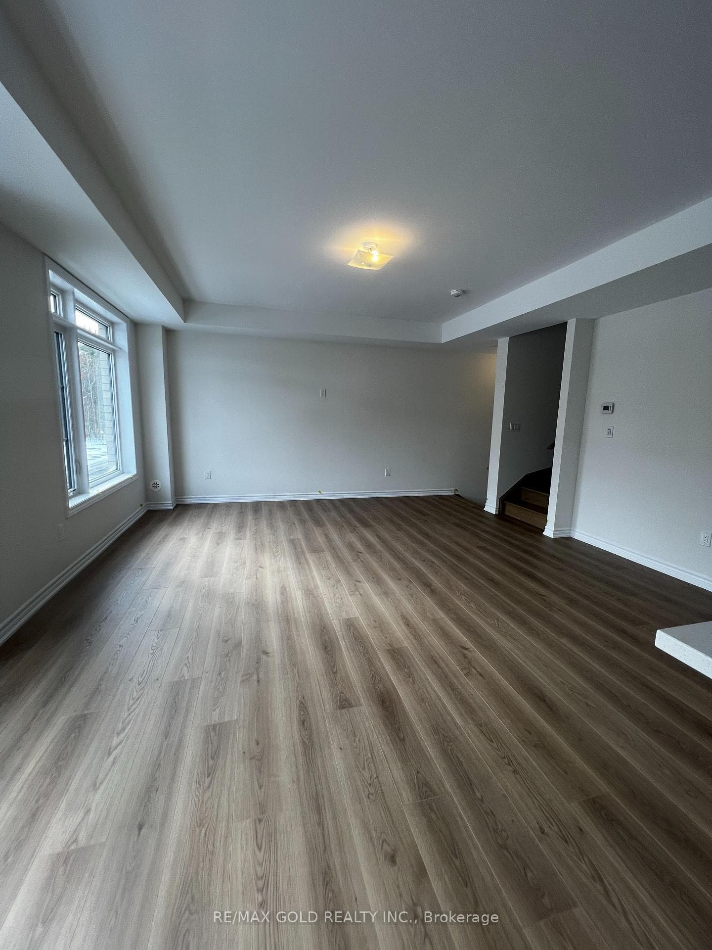 559 Tim Manley Avenue photo 8